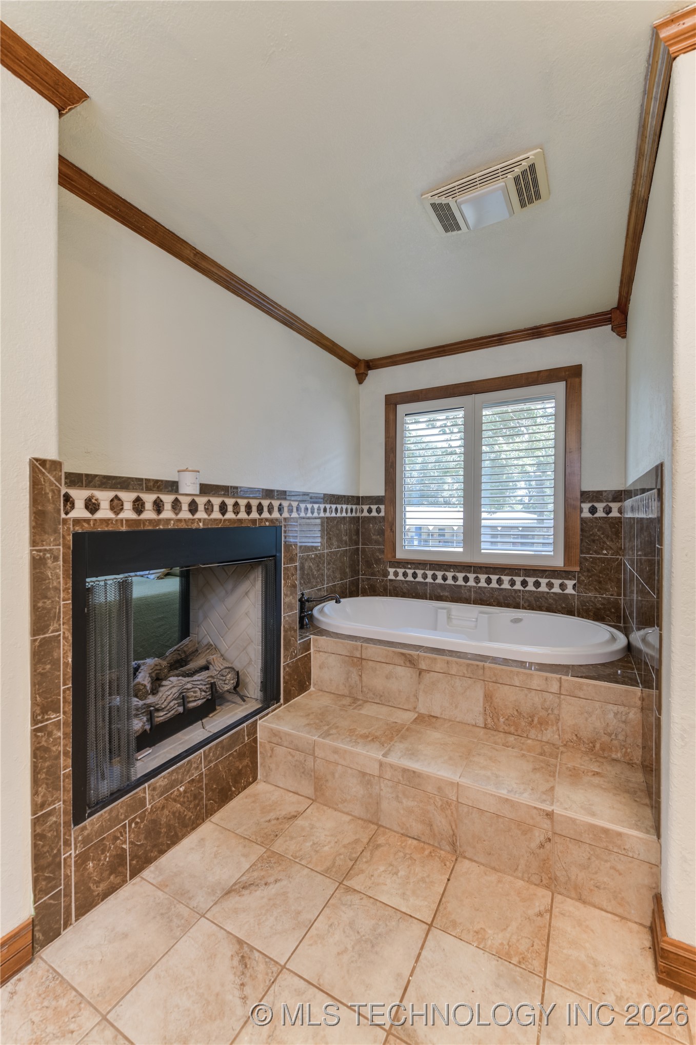 21540 E State Highway 31 Property Photo 33