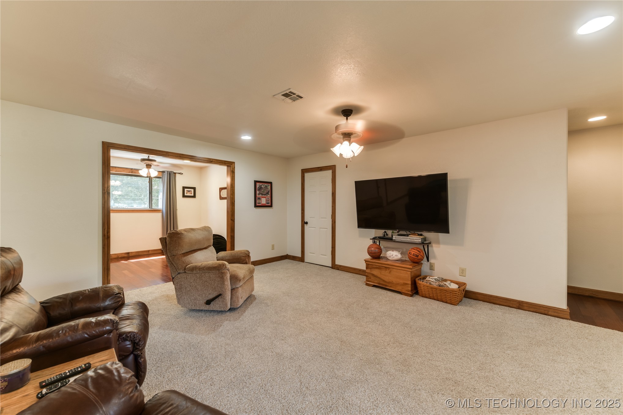 21540 E State Highway 31 Property Photo 40