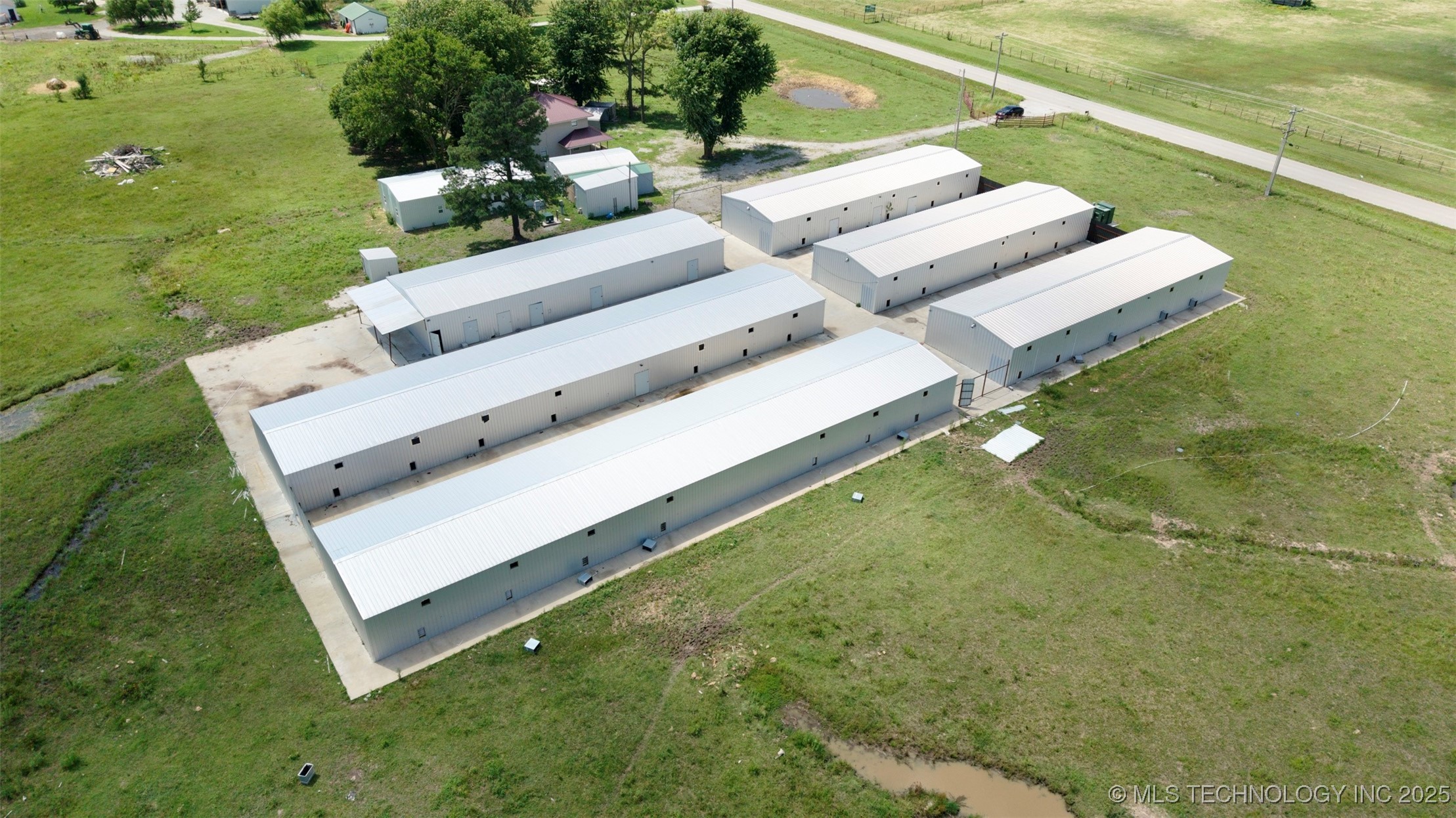 450255 Ok-85 Property Photo 1