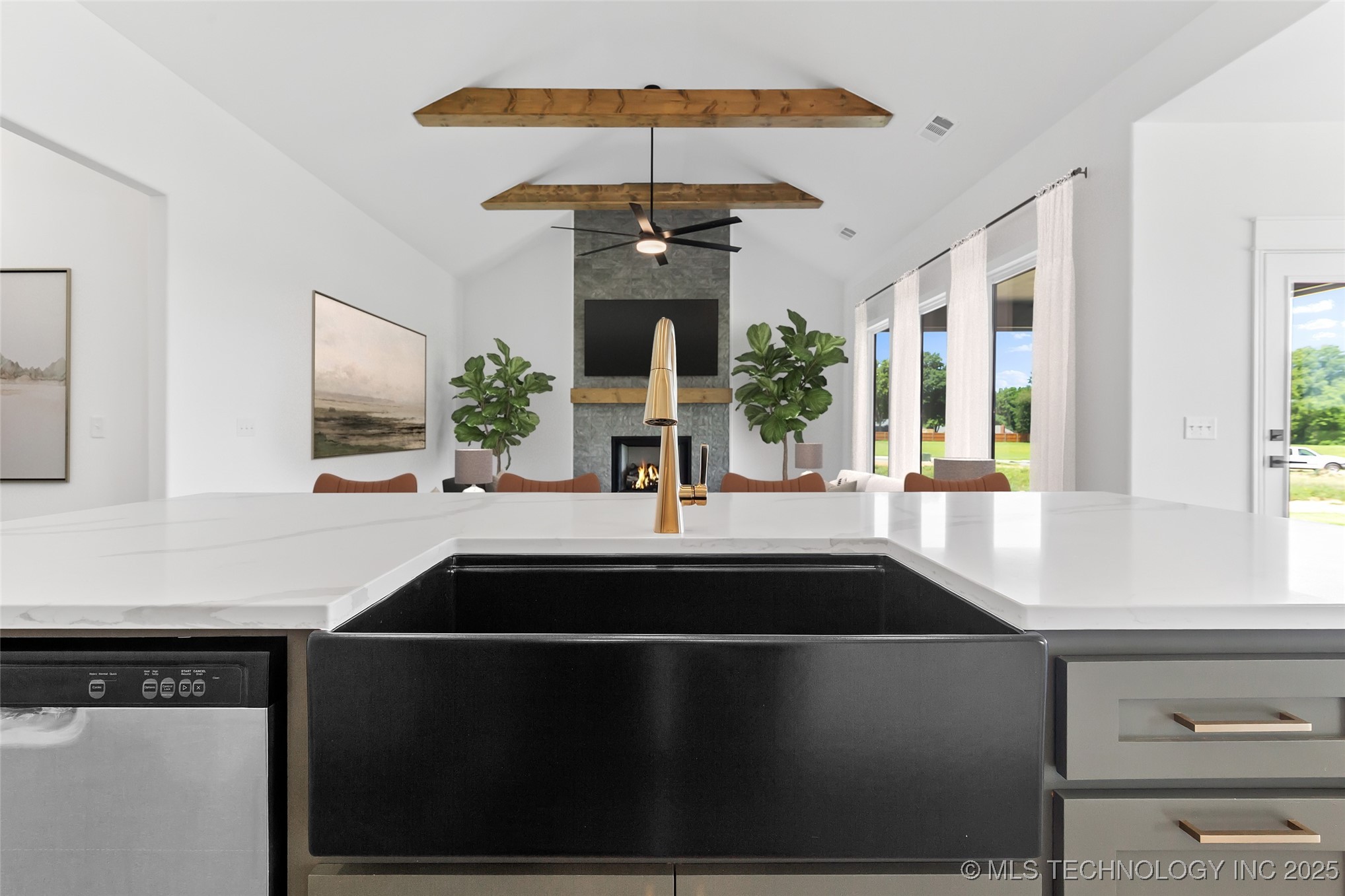 8504 E El Paso Street Property Photo 24