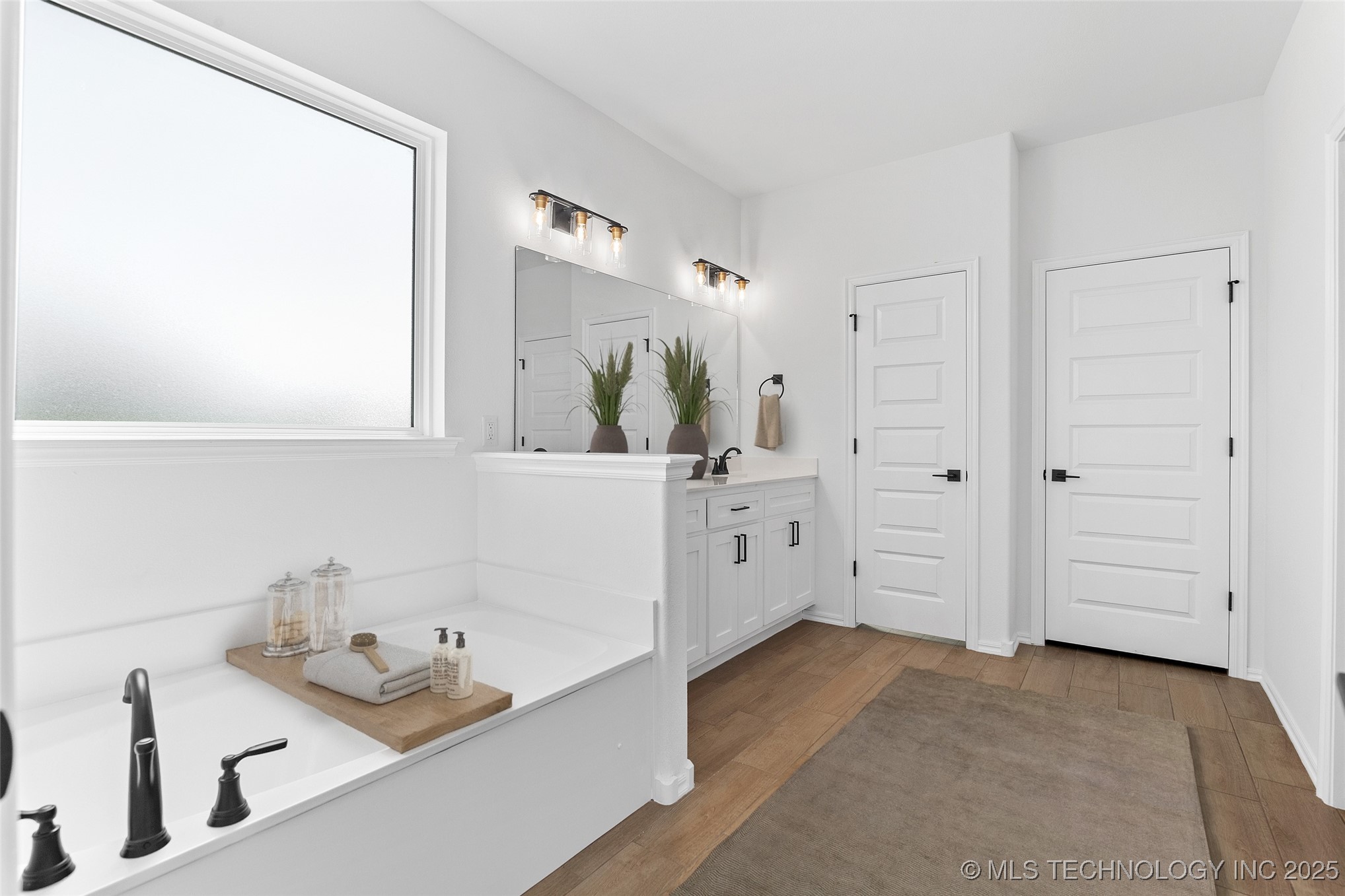 8504 E El Paso Street Property Photo 33