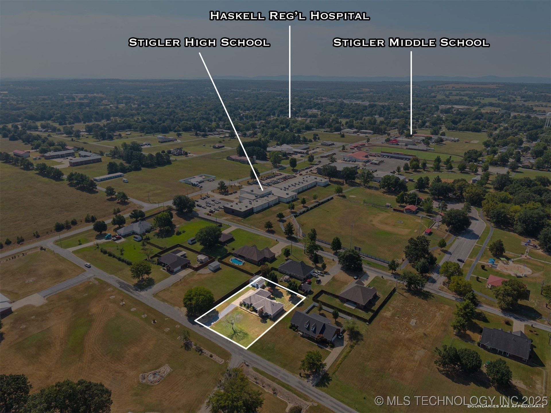 708 W Little Flower Drive Property Photo 34