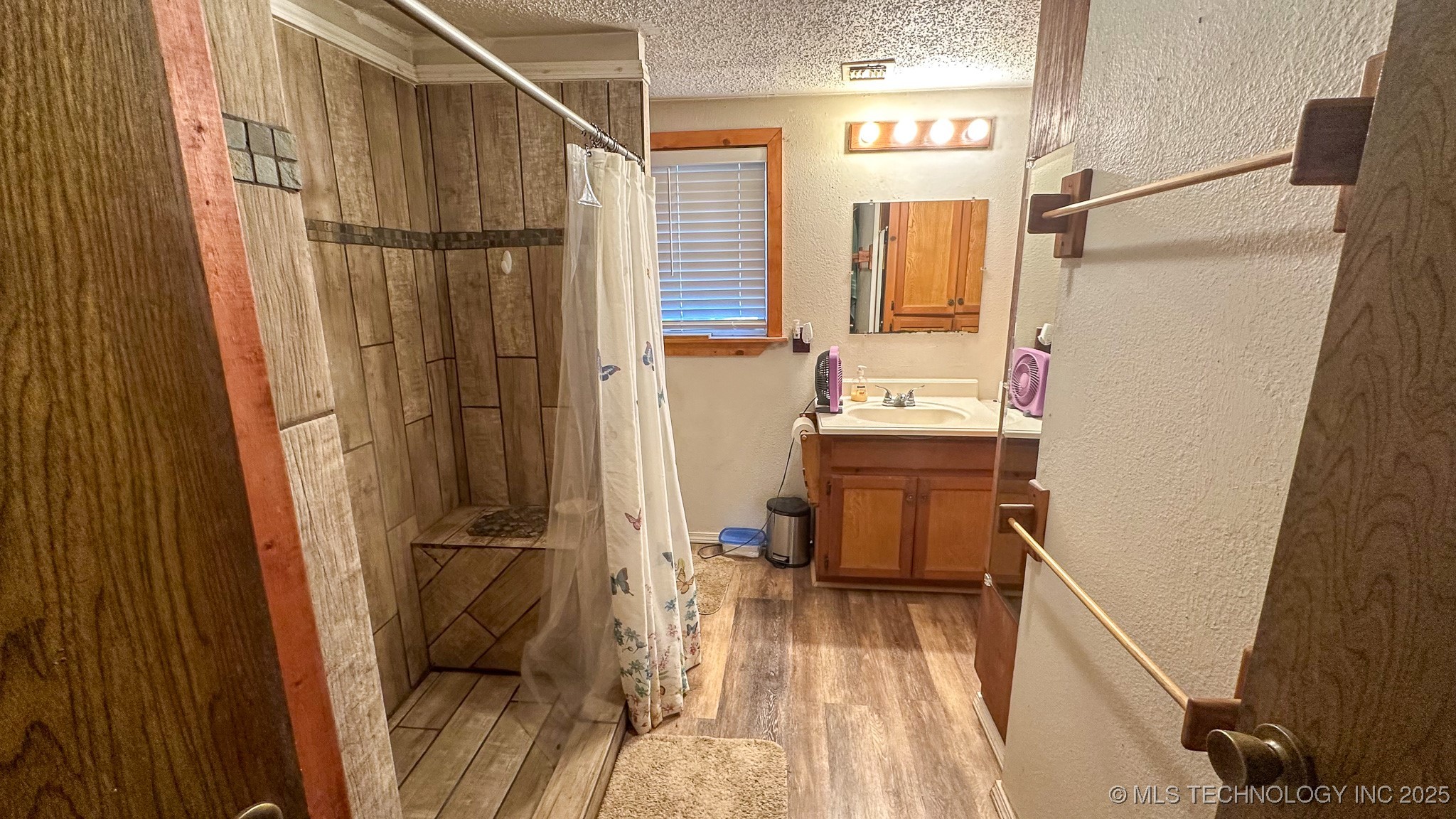 19499 E Whippoorwill Lane Property Photo 56