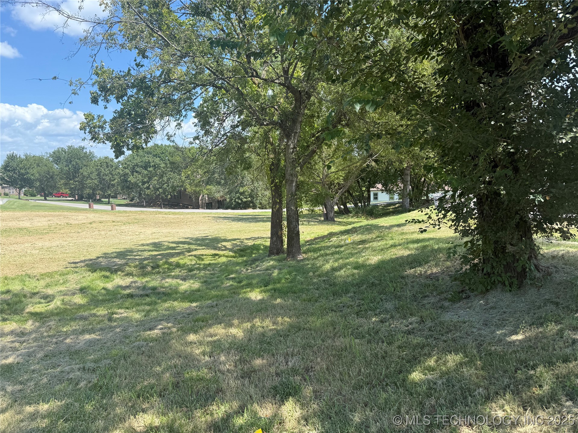 S 283rd East Avenue Property Photo 1