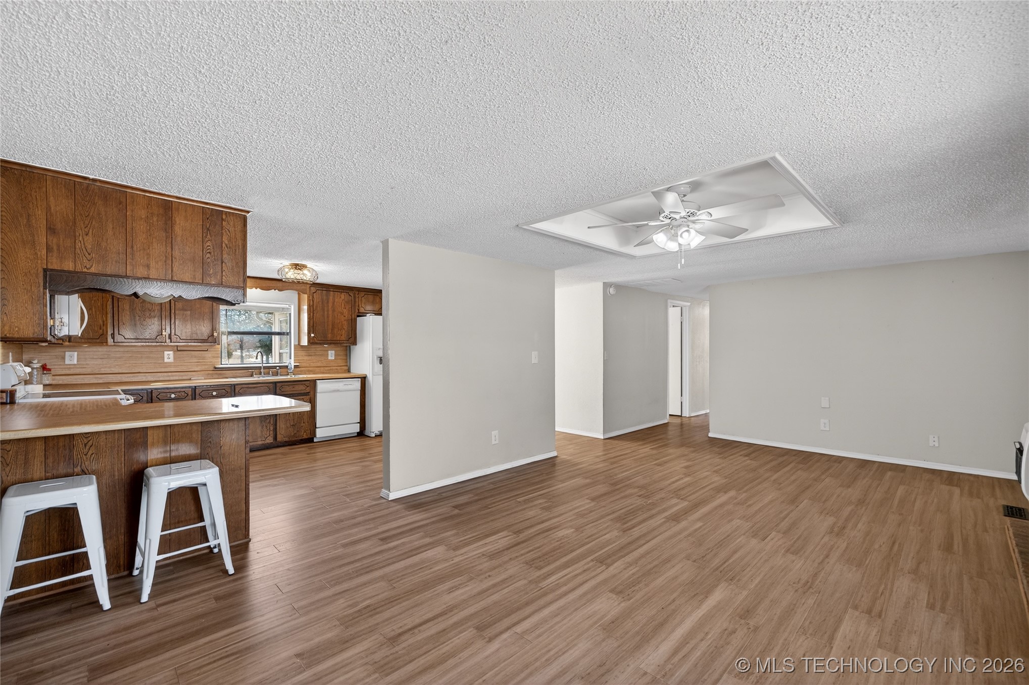 9730 S 4050 Road Property Photo 10