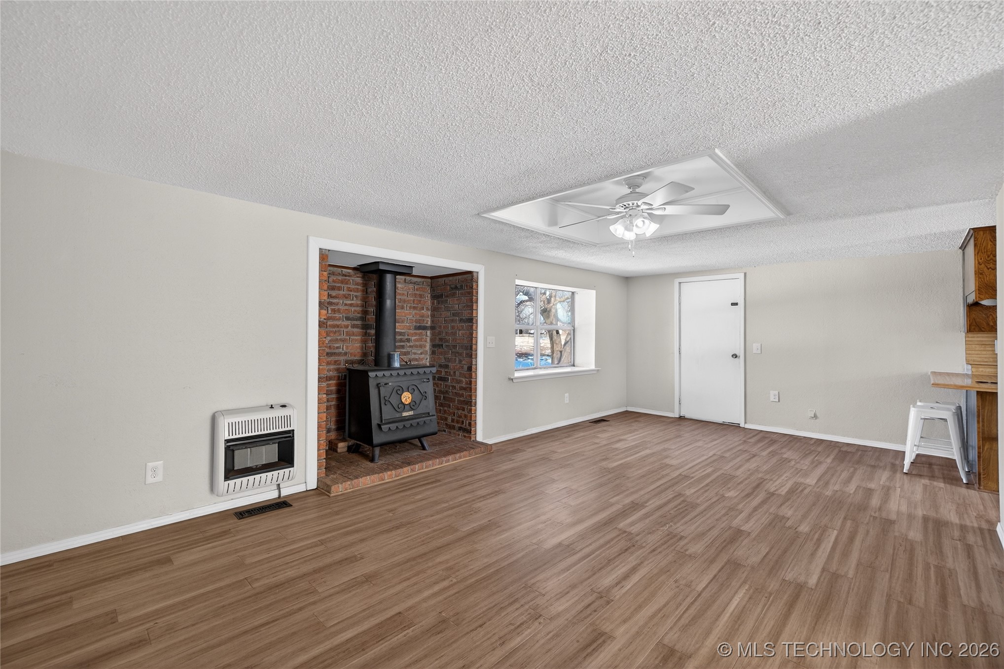 9730 S 4050 Road Property Photo 11