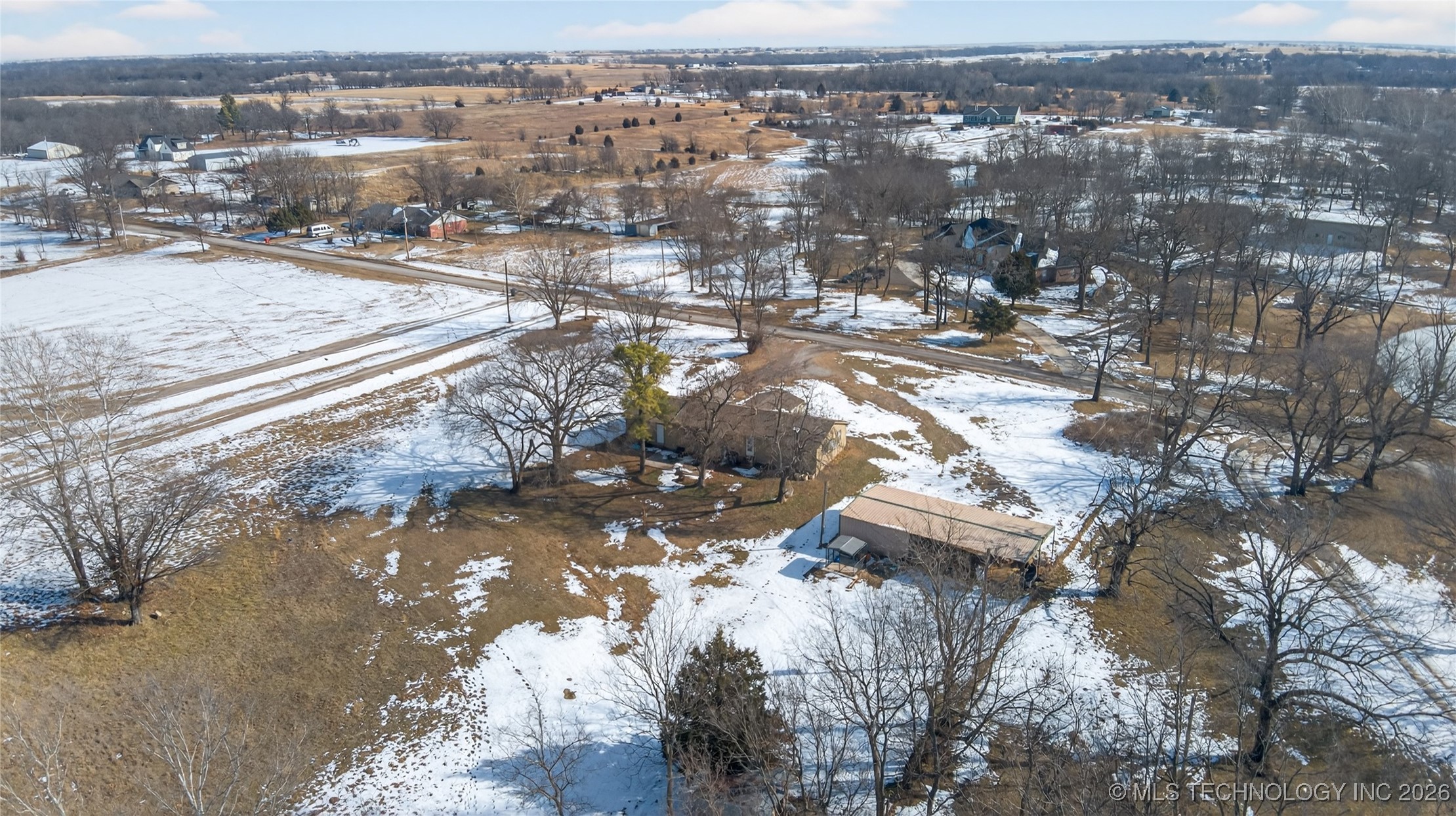 9730 S 4050 Road Property Photo 19