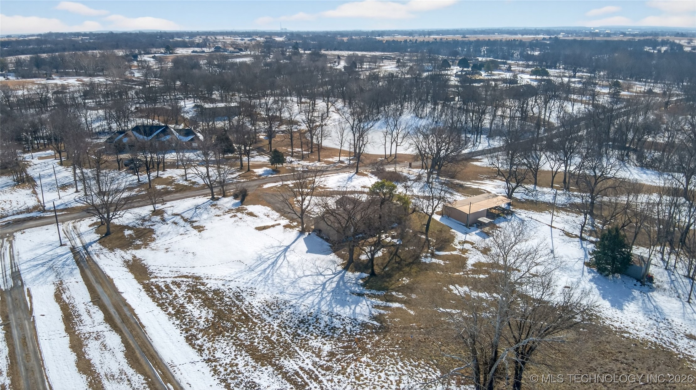 9730 S 4050 Road Property Photo 20