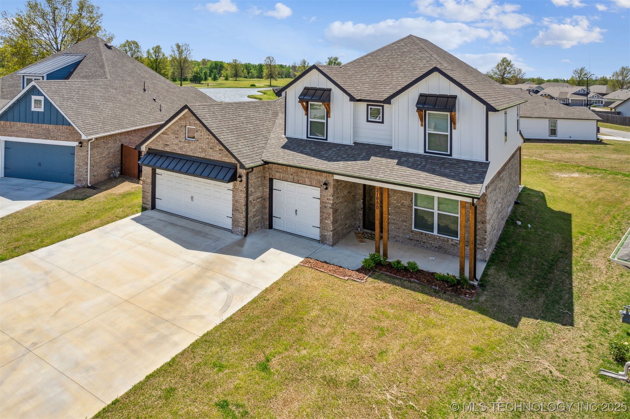 31950 E 62nd Street S Property Photo 3