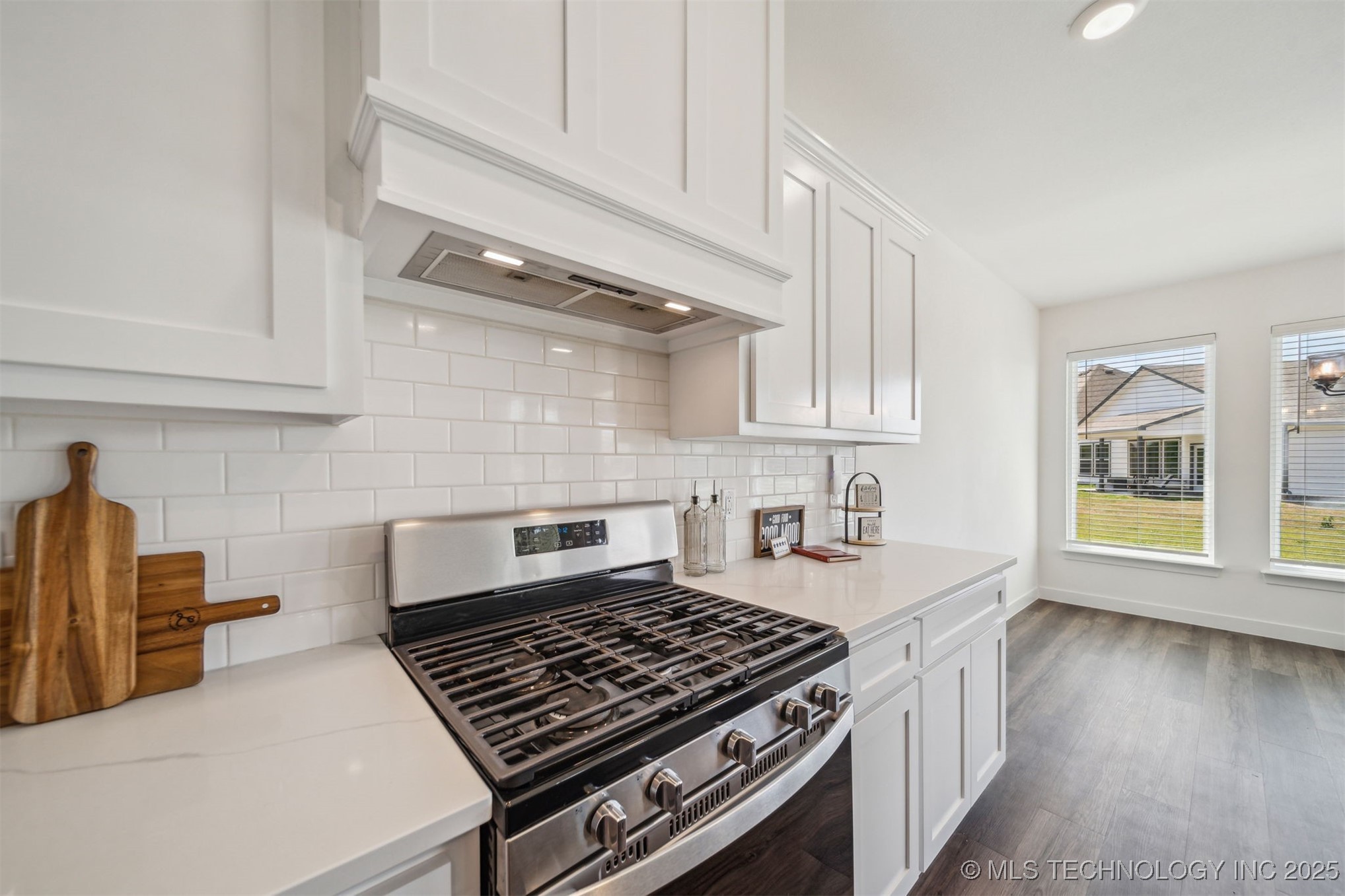 31950 E 62nd Street S Property Photo 9