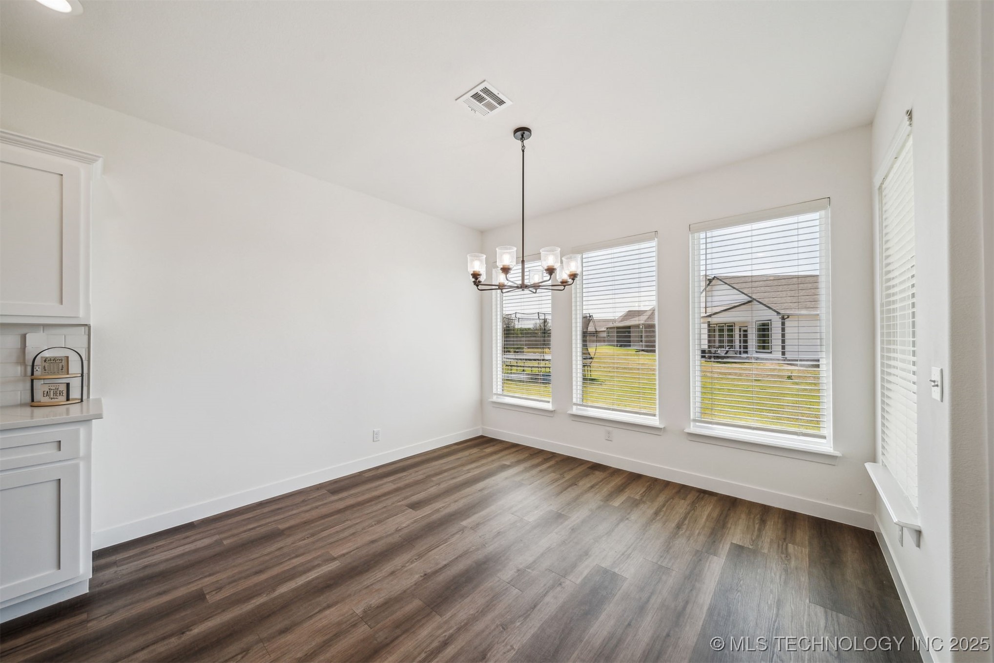 31950 E 62nd Street S Property Photo 11