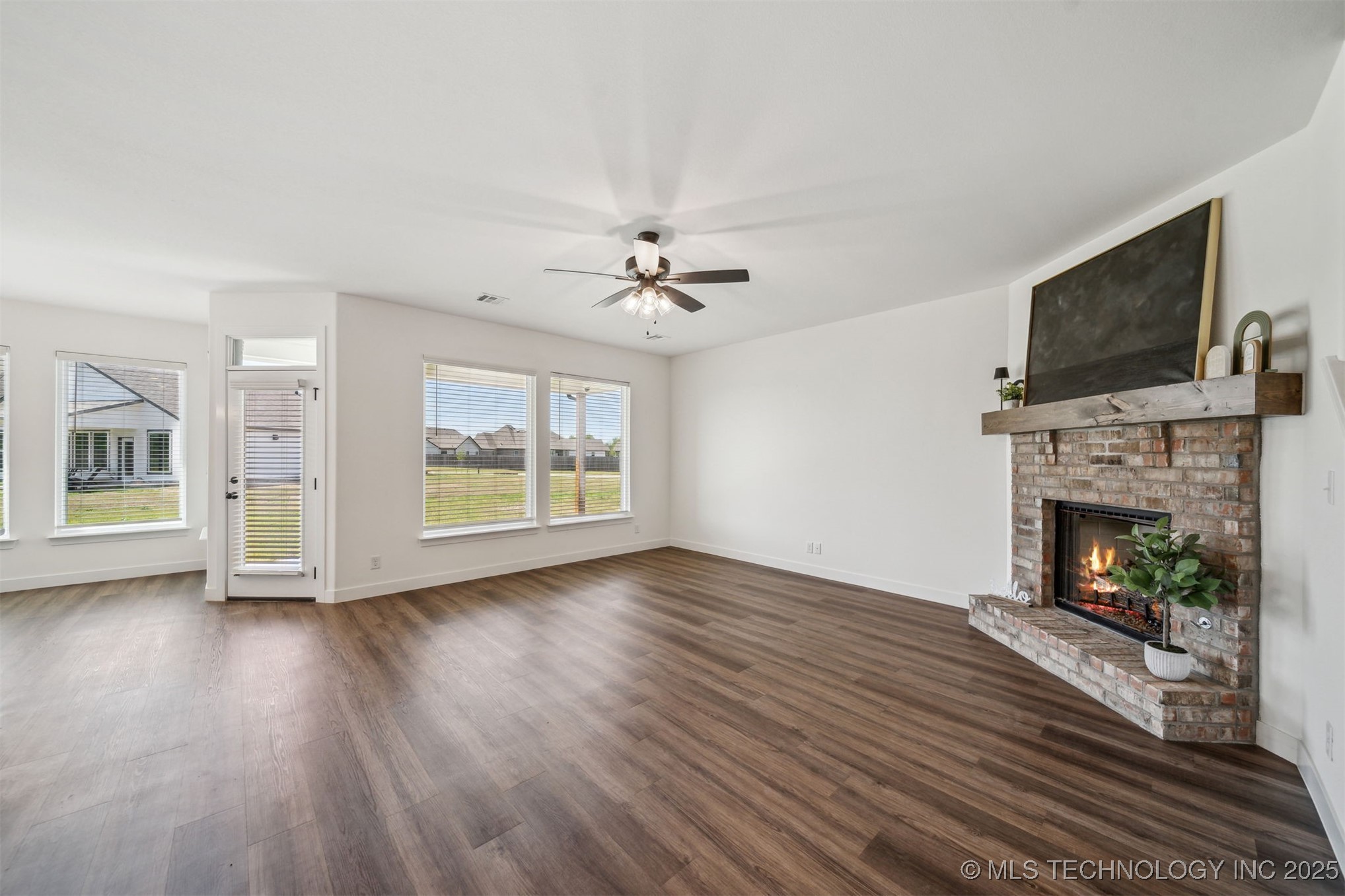 31950 E 62nd Street S Property Photo 15