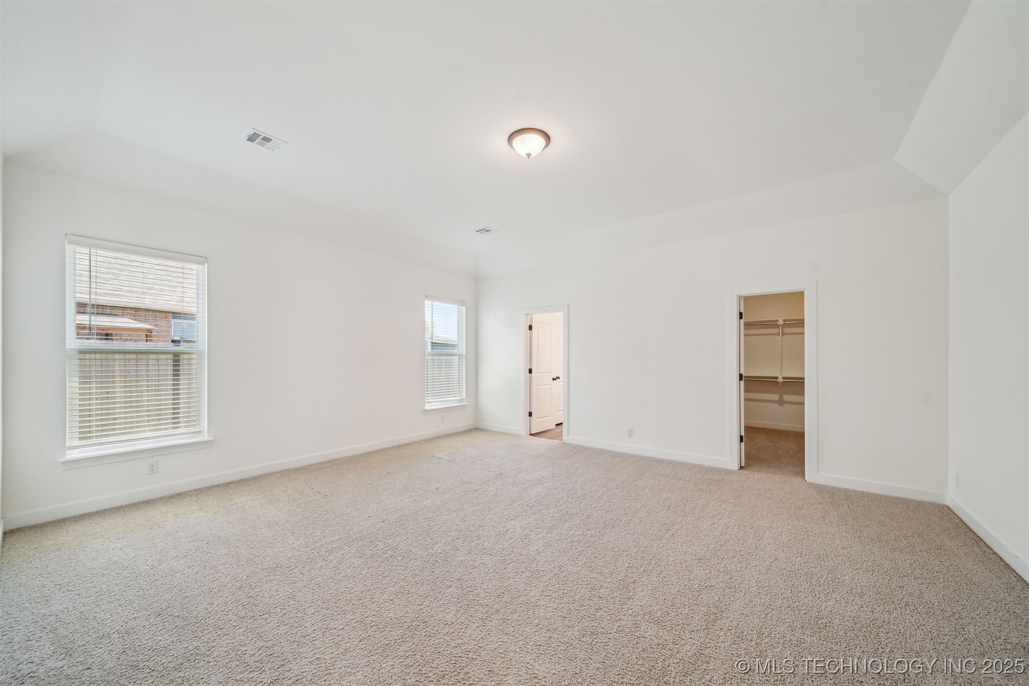 31950 E 62nd Street S Property Photo 17