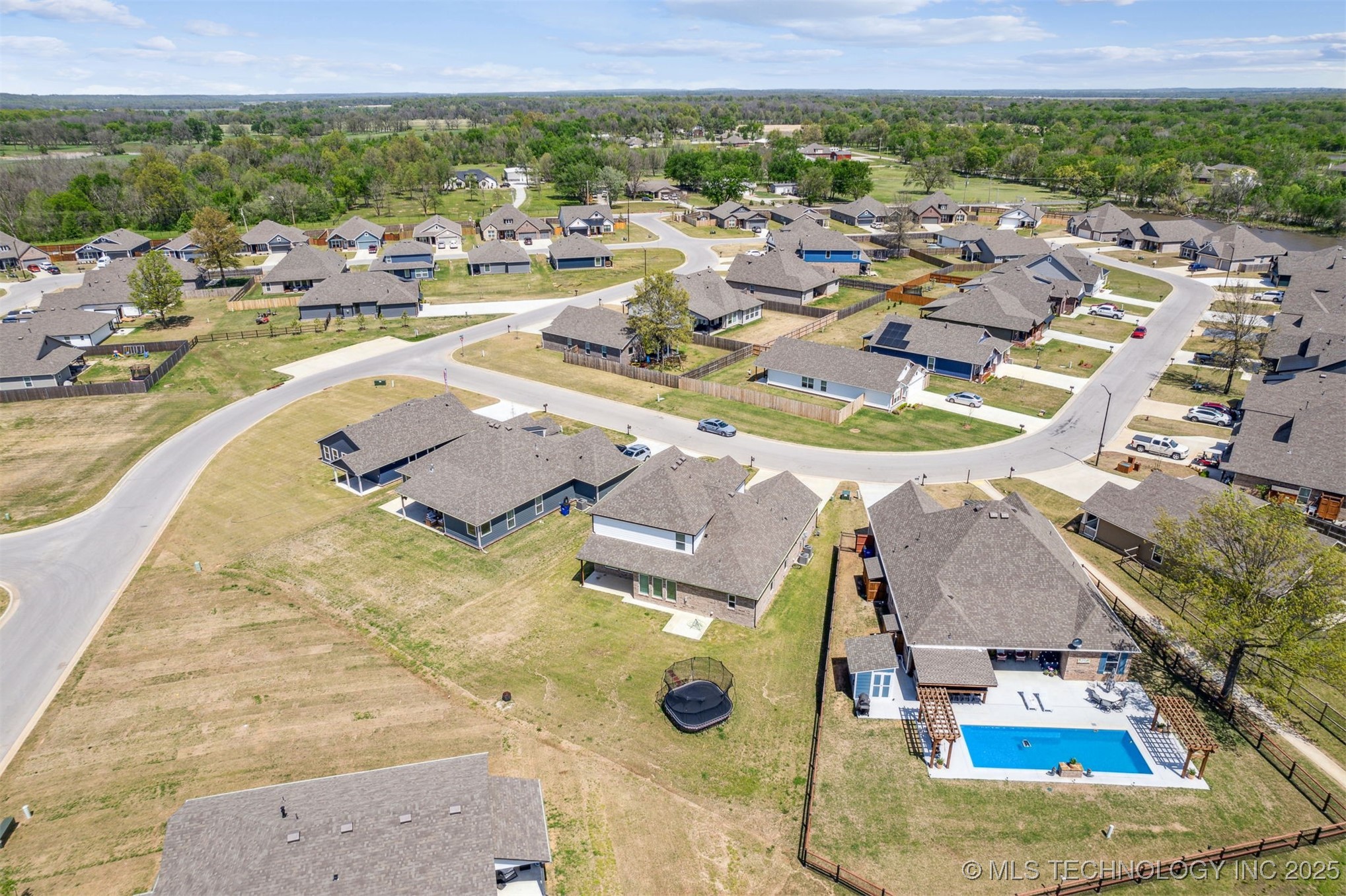 31950 E 62nd Street S Property Photo 34