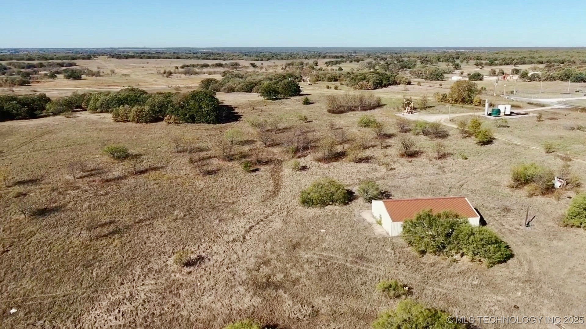 13719 Prairie Valley Road Property Photo 6