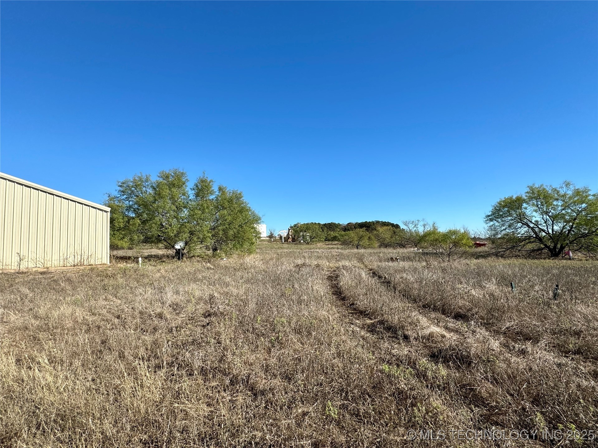 13719 Prairie Valley Road Property Photo 24