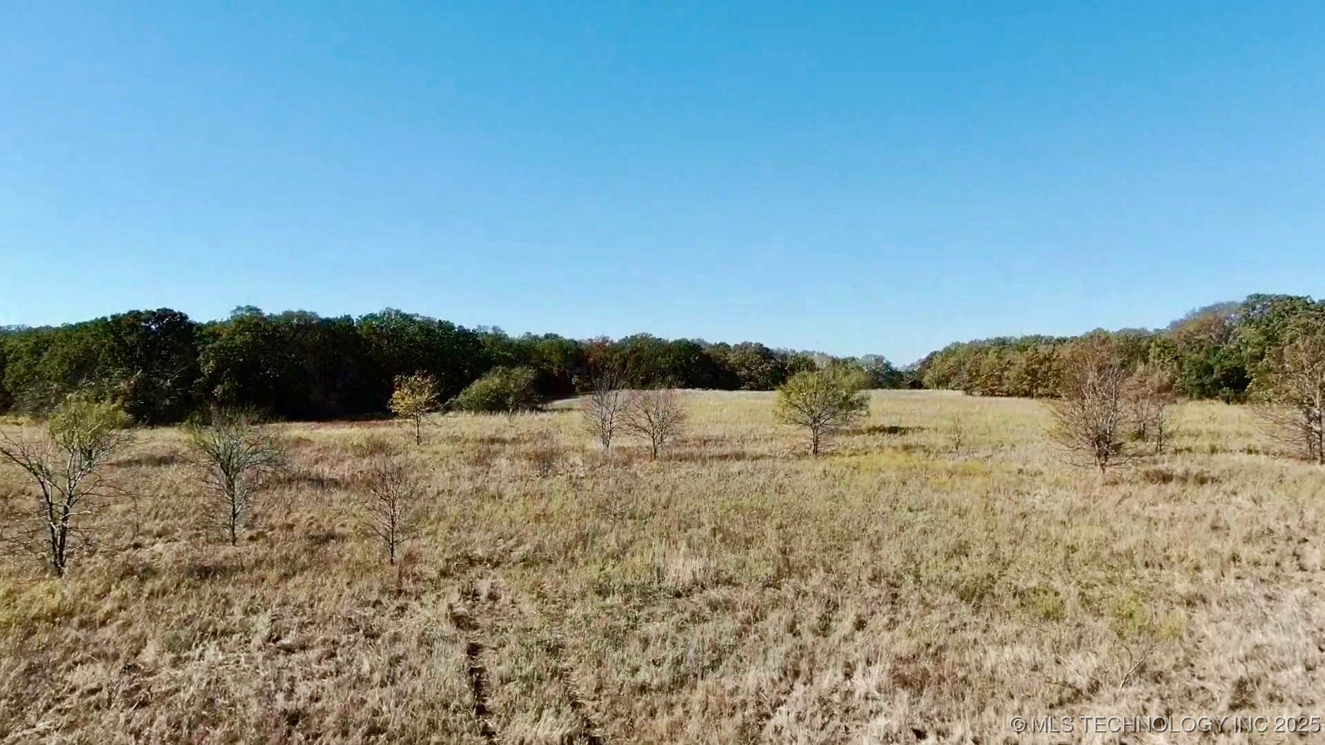 25 El Dorado Road Property Photo 8