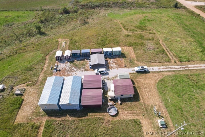 21456 S 4440 Road Property Photo 4