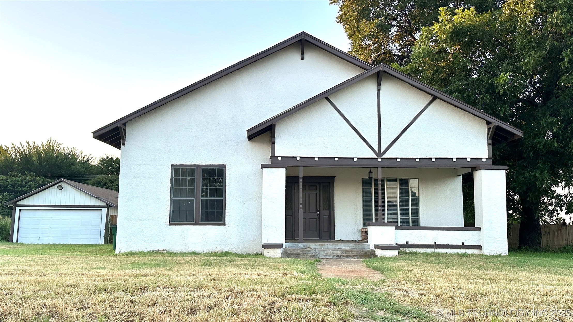 1201 Lincoln Property Photo 1