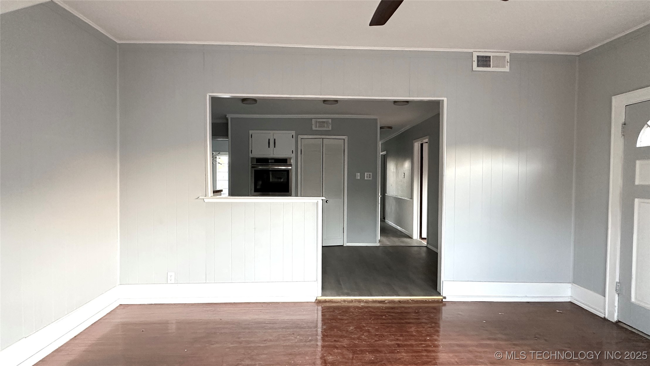 1201 Lincoln Property Photo 13