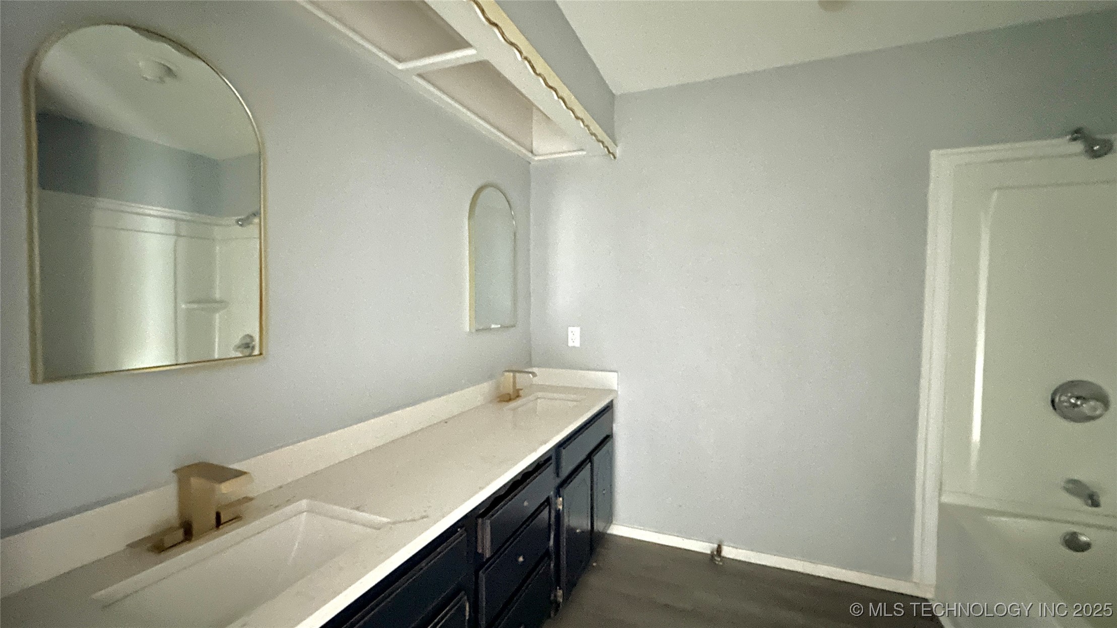 1201 Lincoln Property Photo 15