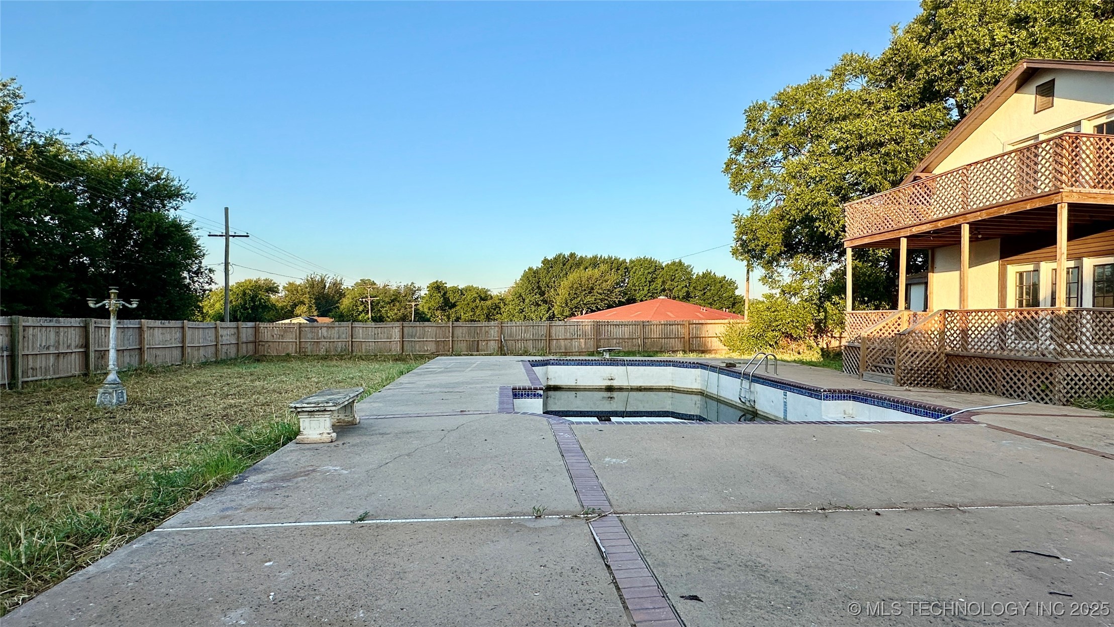 1201 Lincoln Property Photo 38