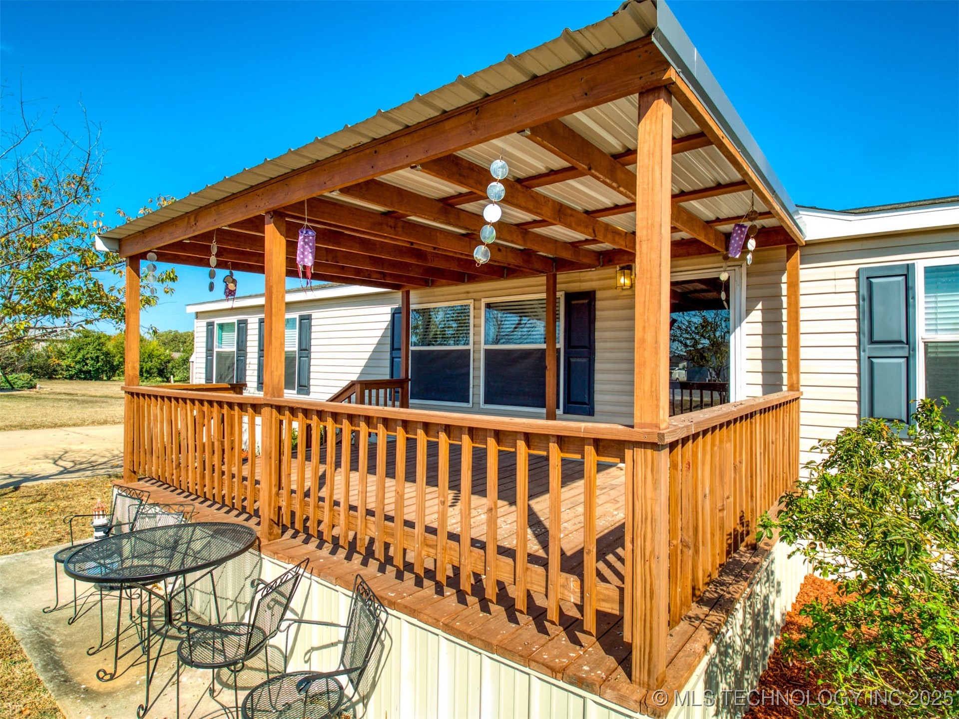 14108 Whispering Meadows Street Property Photo 9