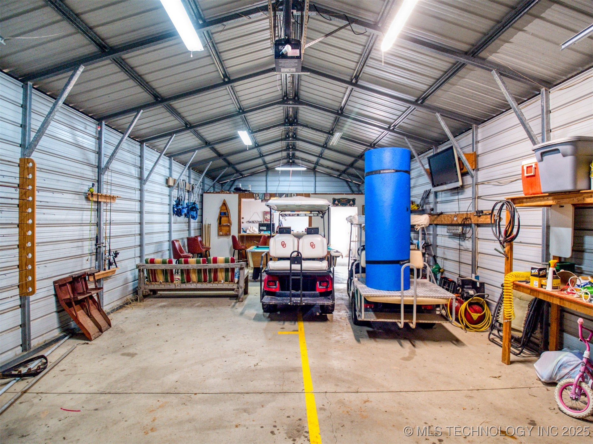 14108 Whispering Meadows Street Property Photo 13