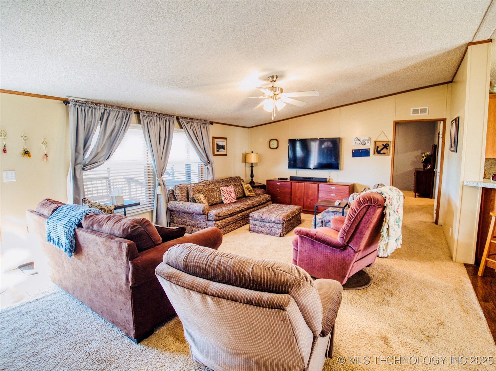 14108 Whispering Meadows Street Property Photo 15