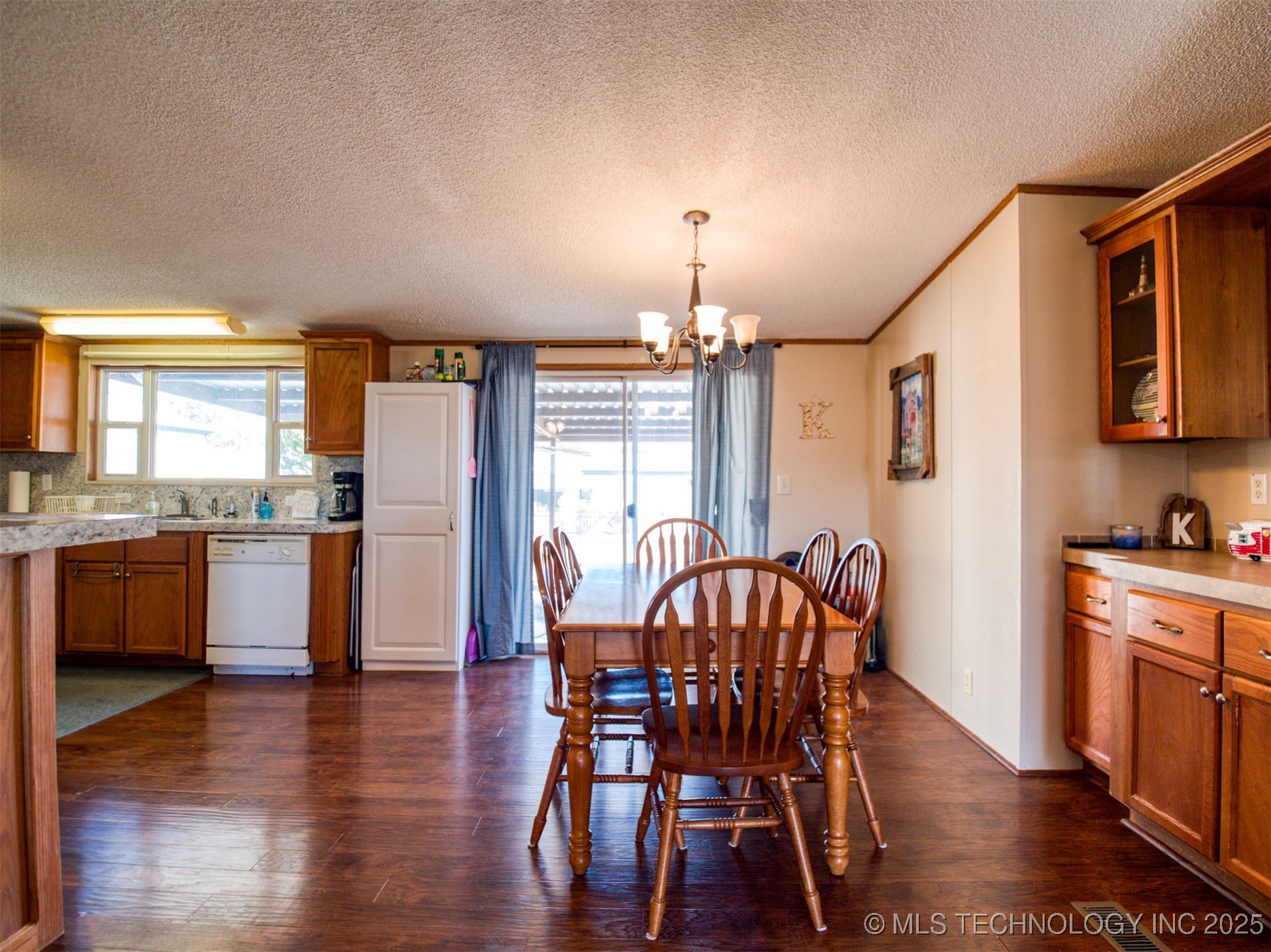 14108 Whispering Meadows Street Property Photo 16