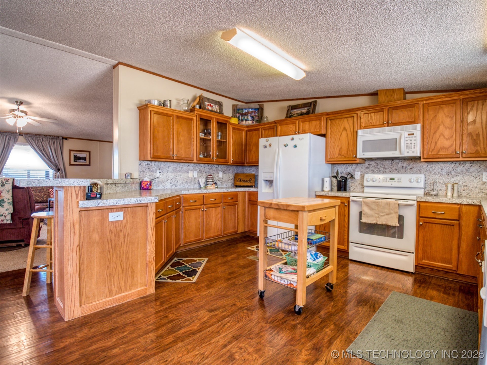 14108 Whispering Meadows Street Property Photo 19