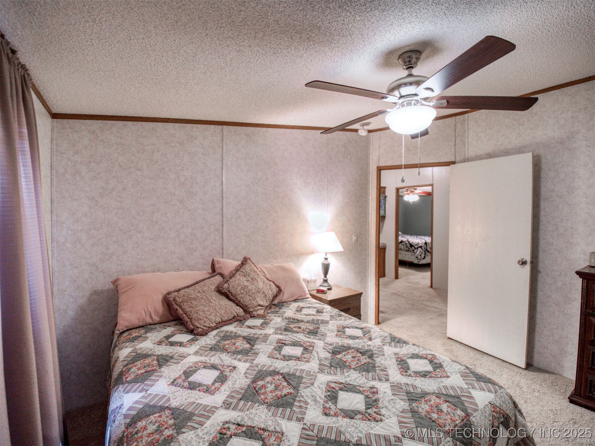 14108 Whispering Meadows Street Property Photo 32