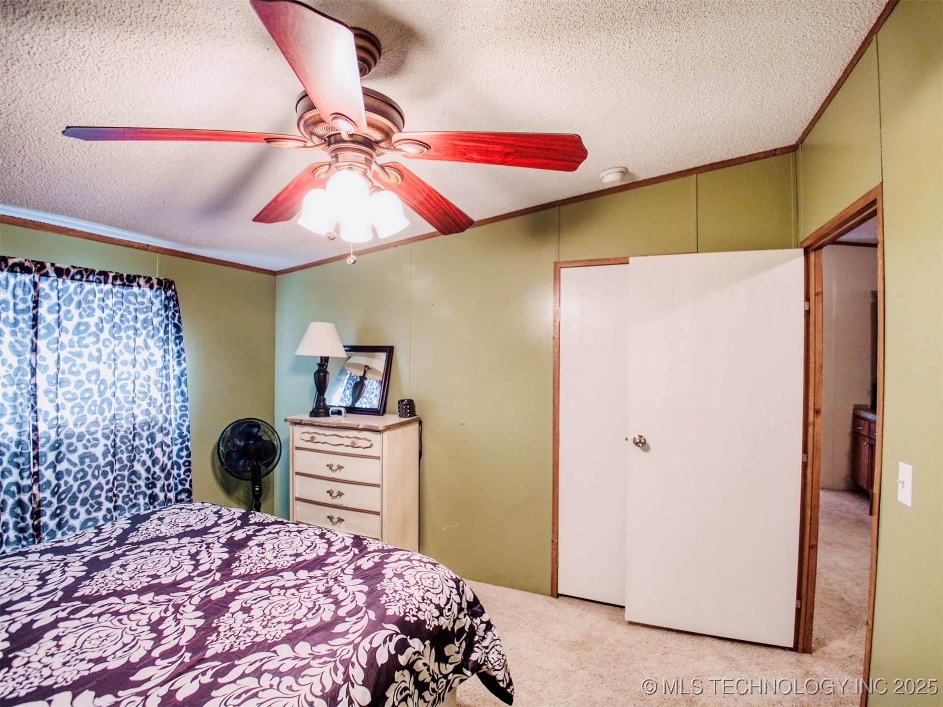 14108 Whispering Meadows Street Property Photo 34