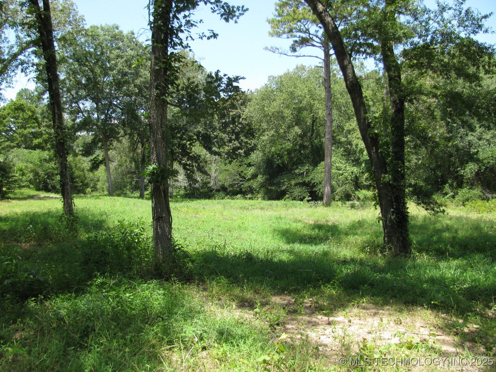 22 Private Road Property Photo 7