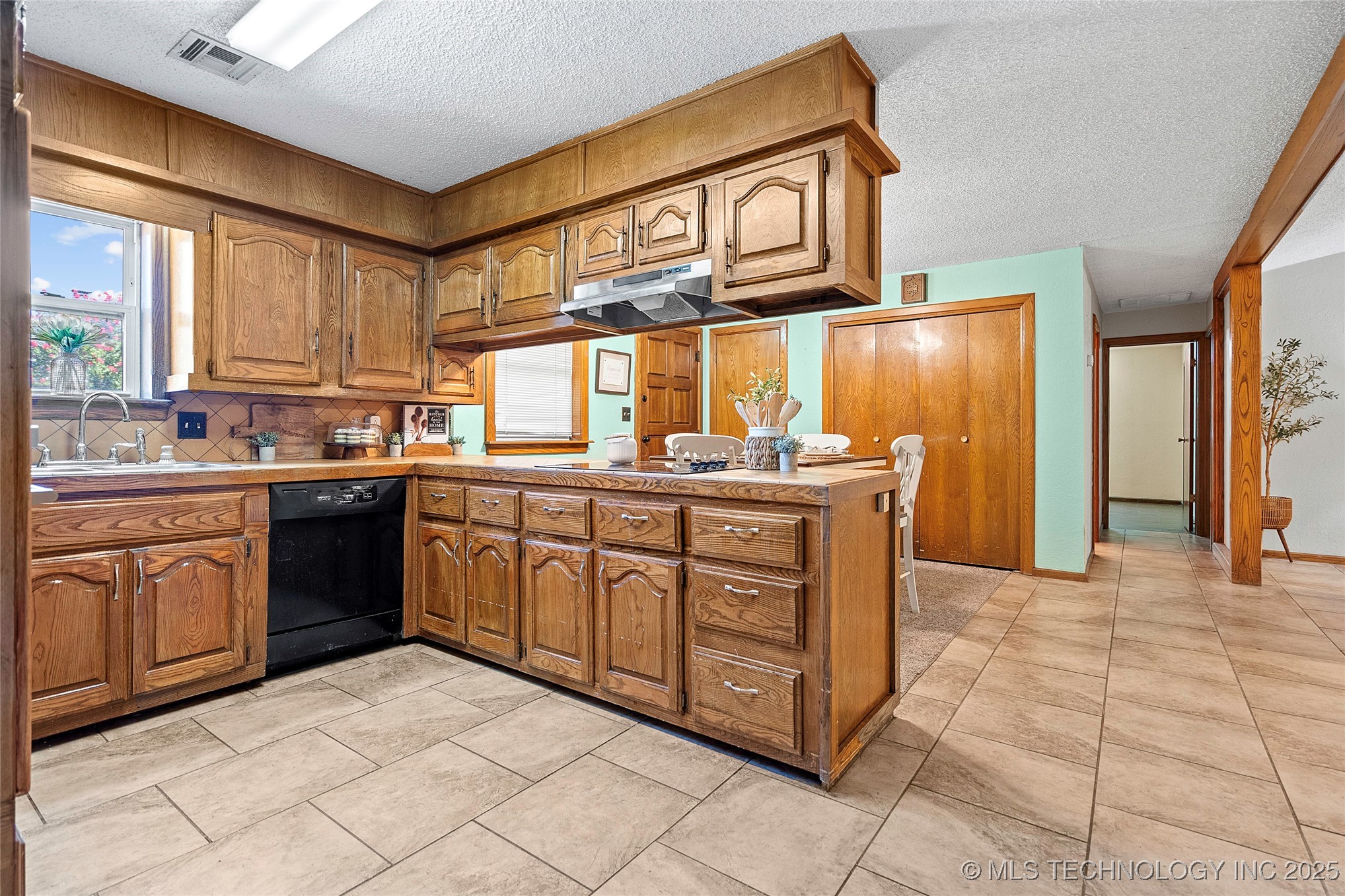 1901 7th Avenue Nw Property Photo 12