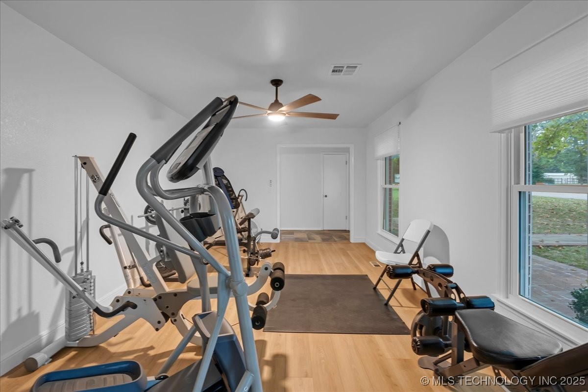 8 E Carriage Road Property Photo 19