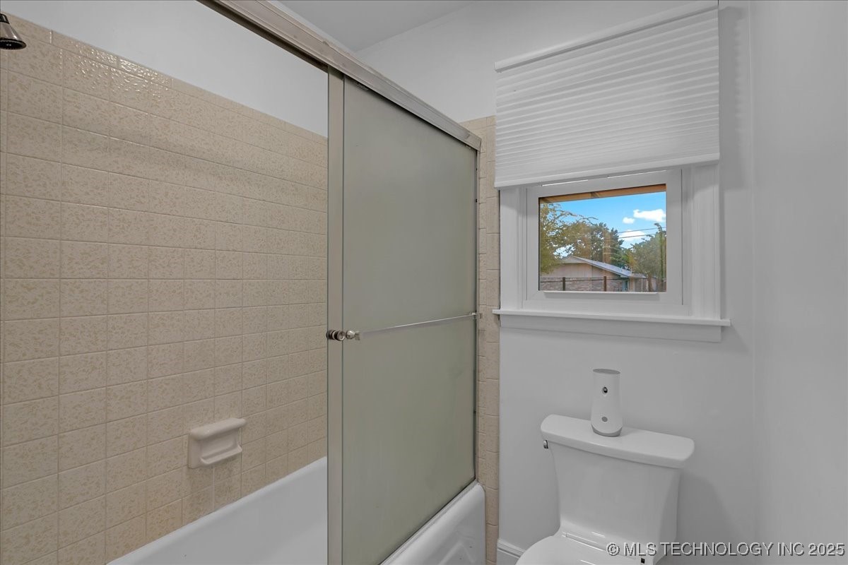 8 E Carriage Road Property Photo 23