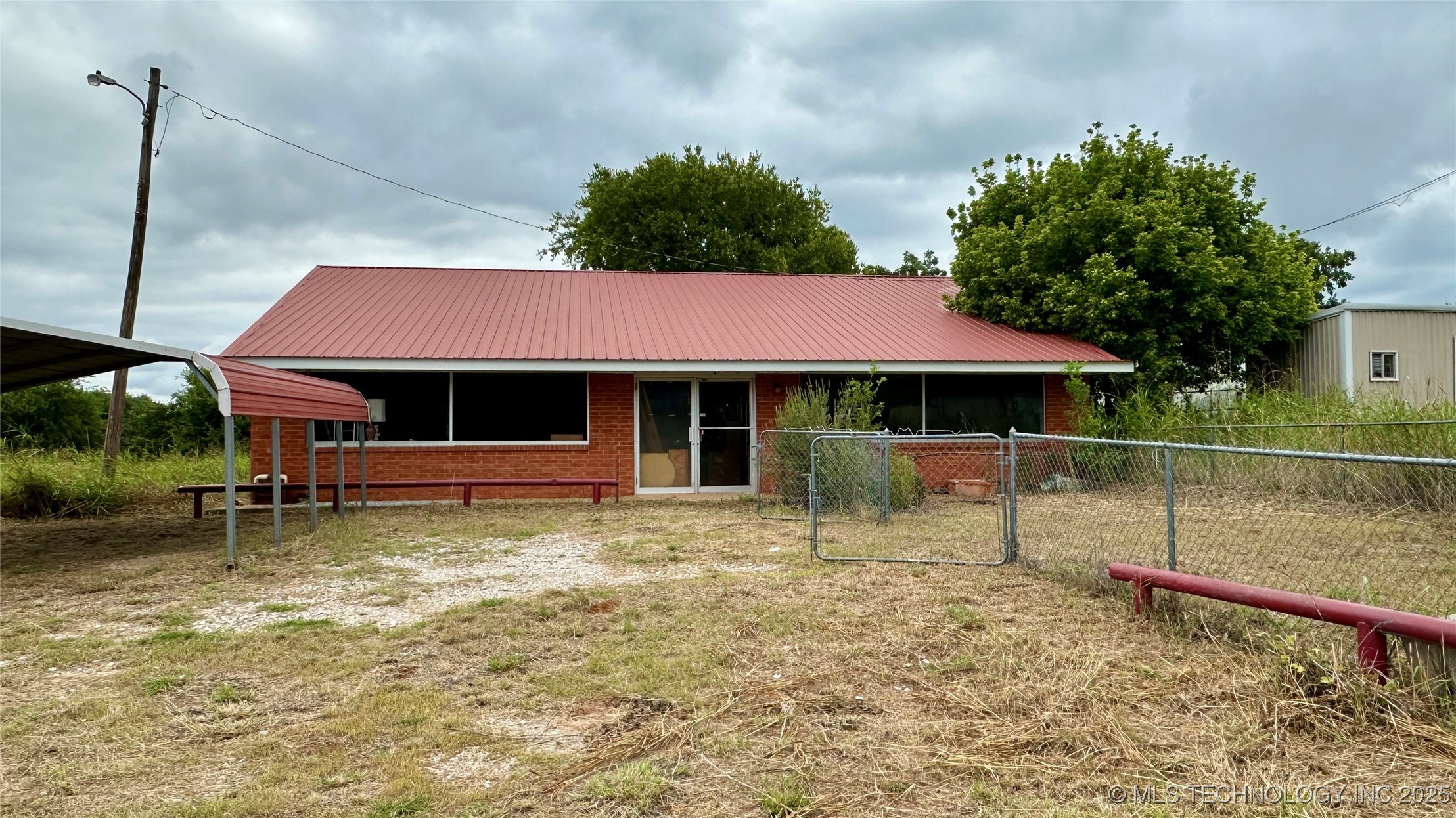 906 6th Street Nw Property Photo 1