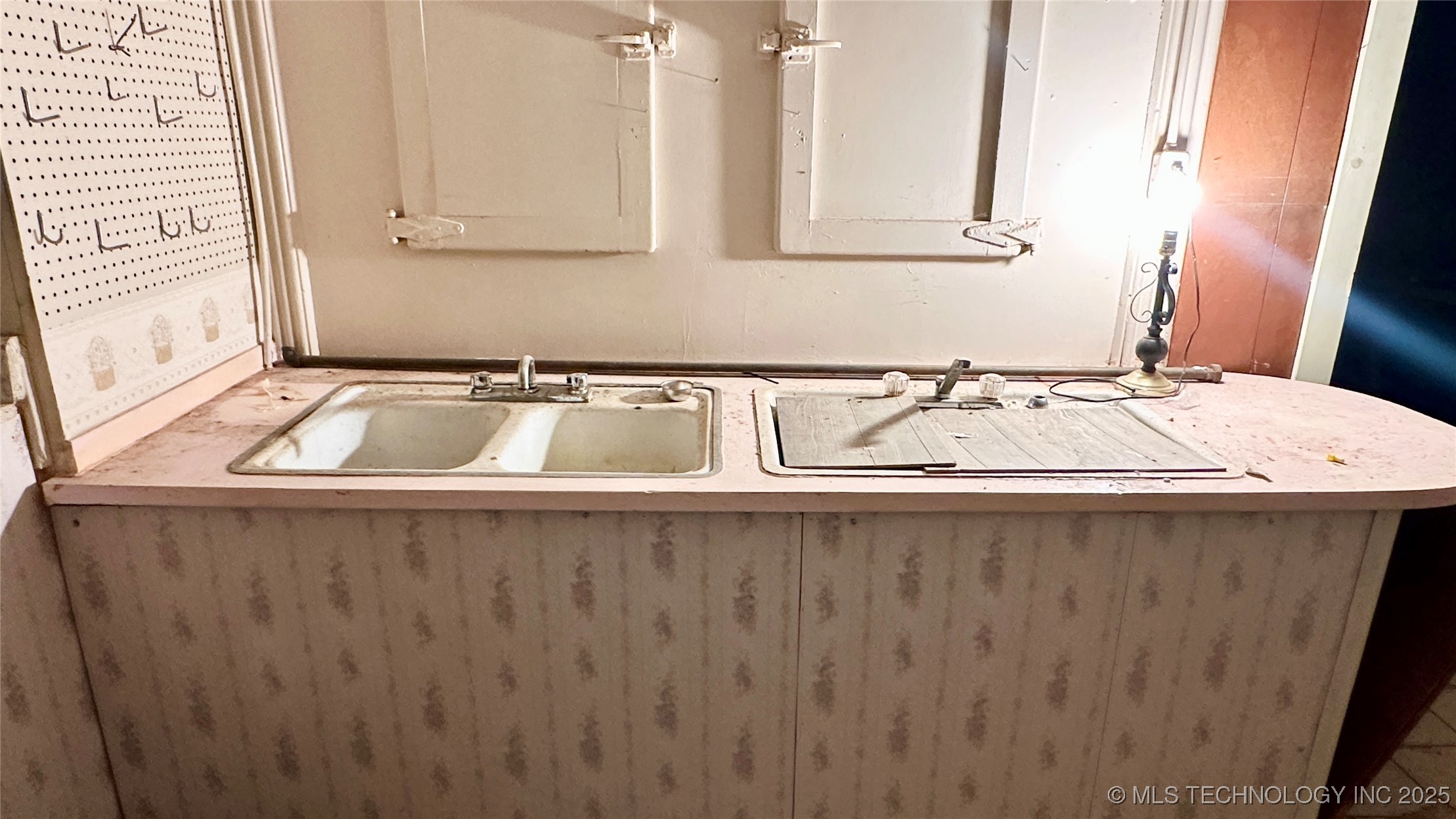 906 6th Street Nw Property Photo 15