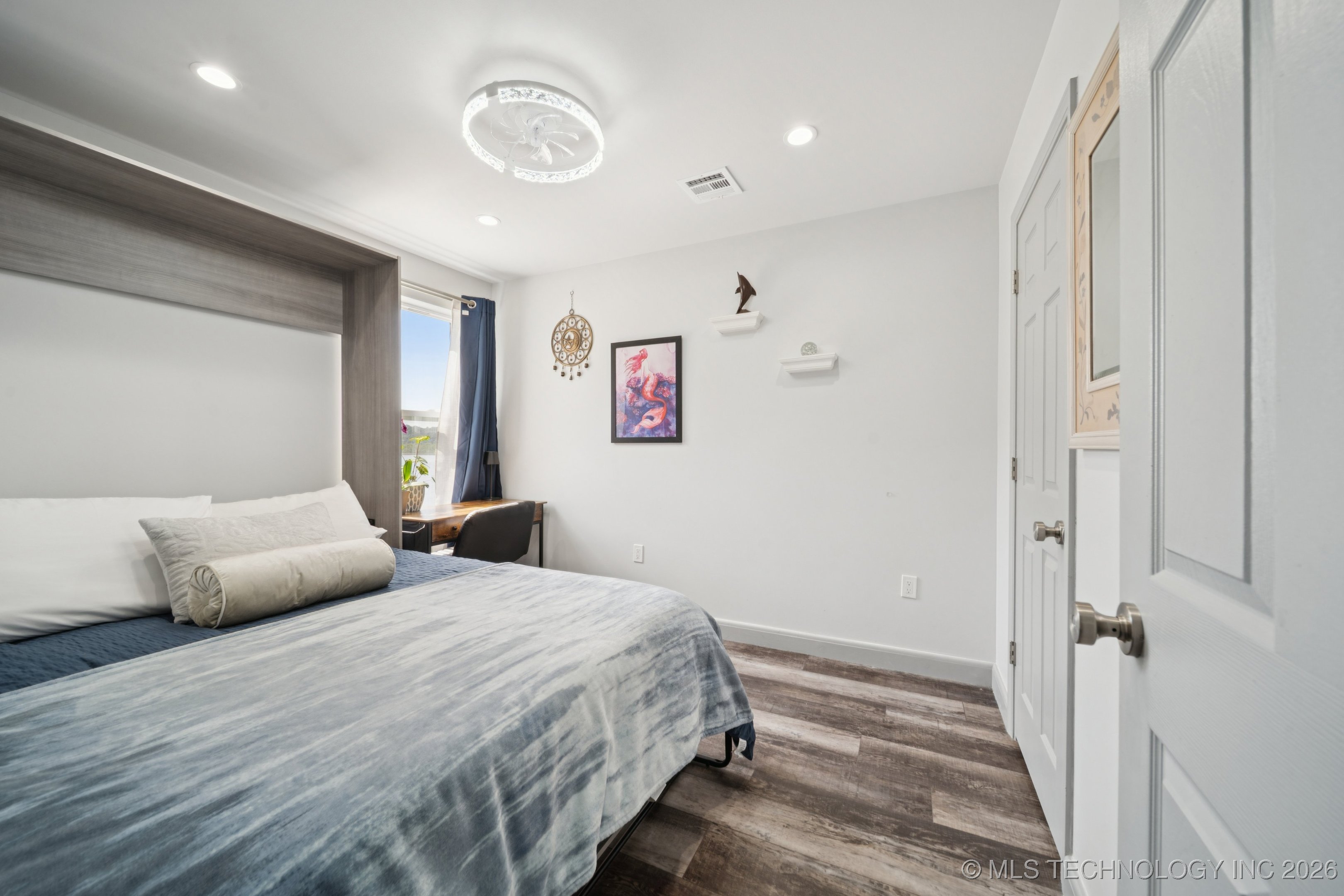 662 Se 4439 Loop Property Photo 51