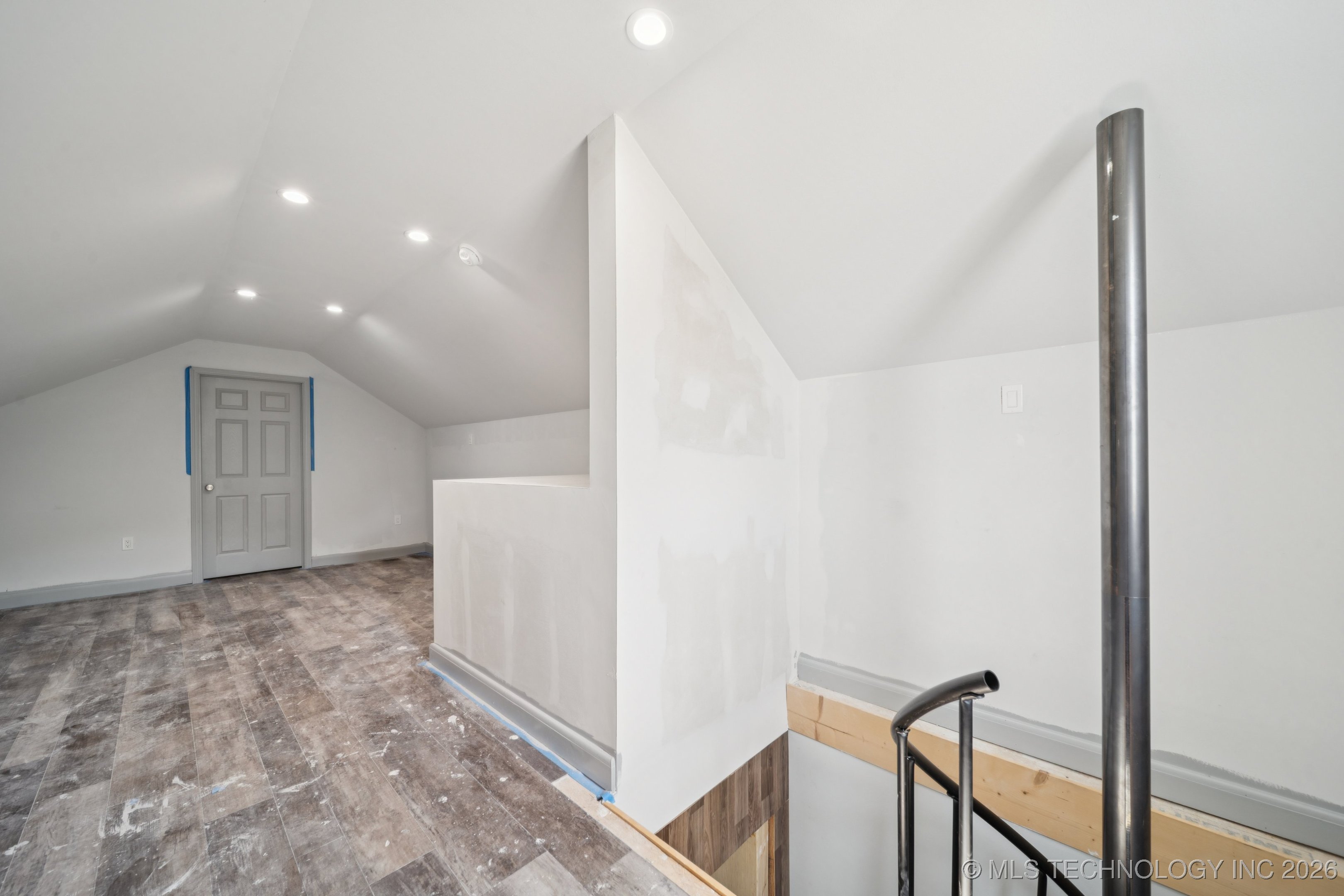 662 Se 4439 Loop Property Photo 61