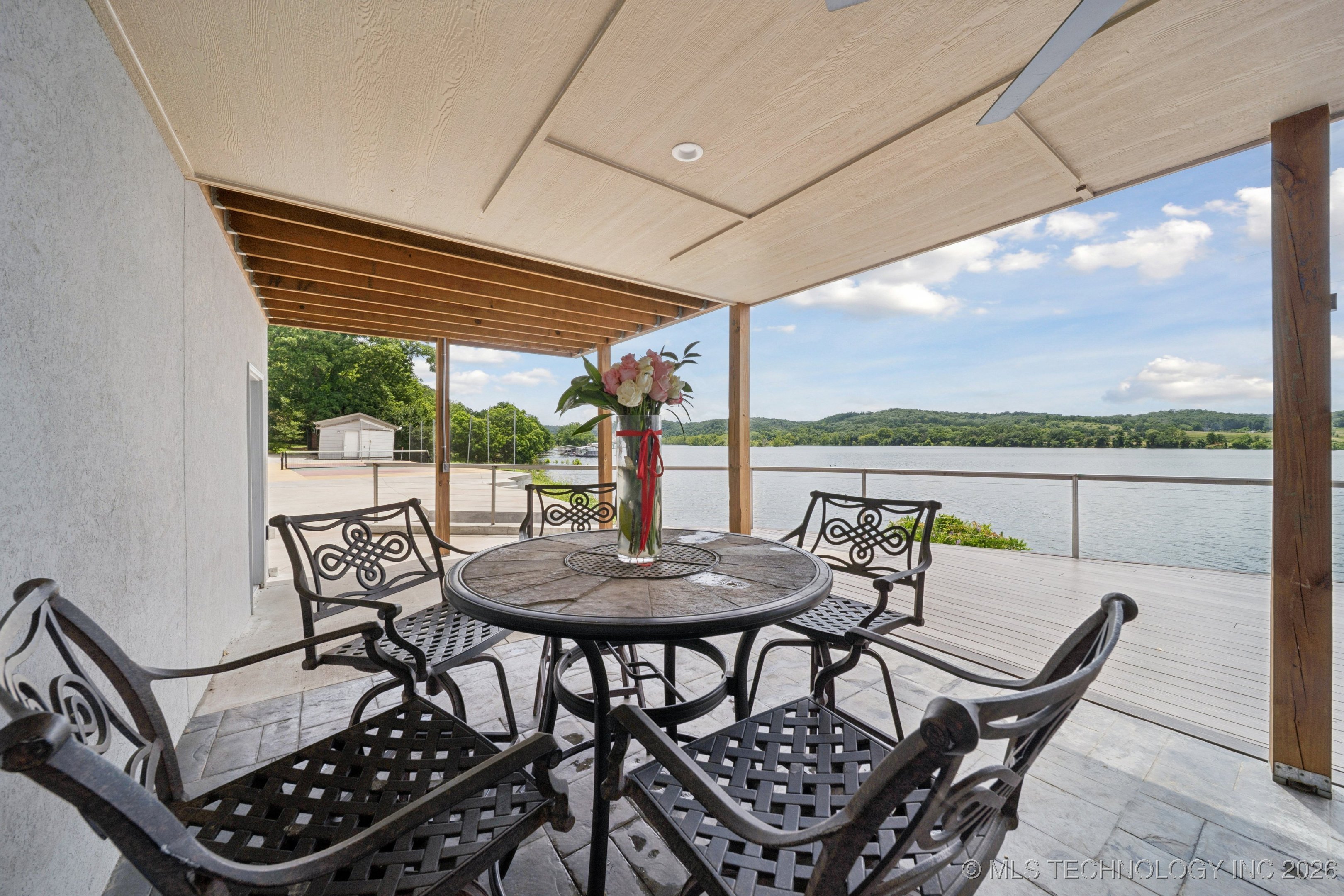 662 Se 4439 Loop Property Photo 63