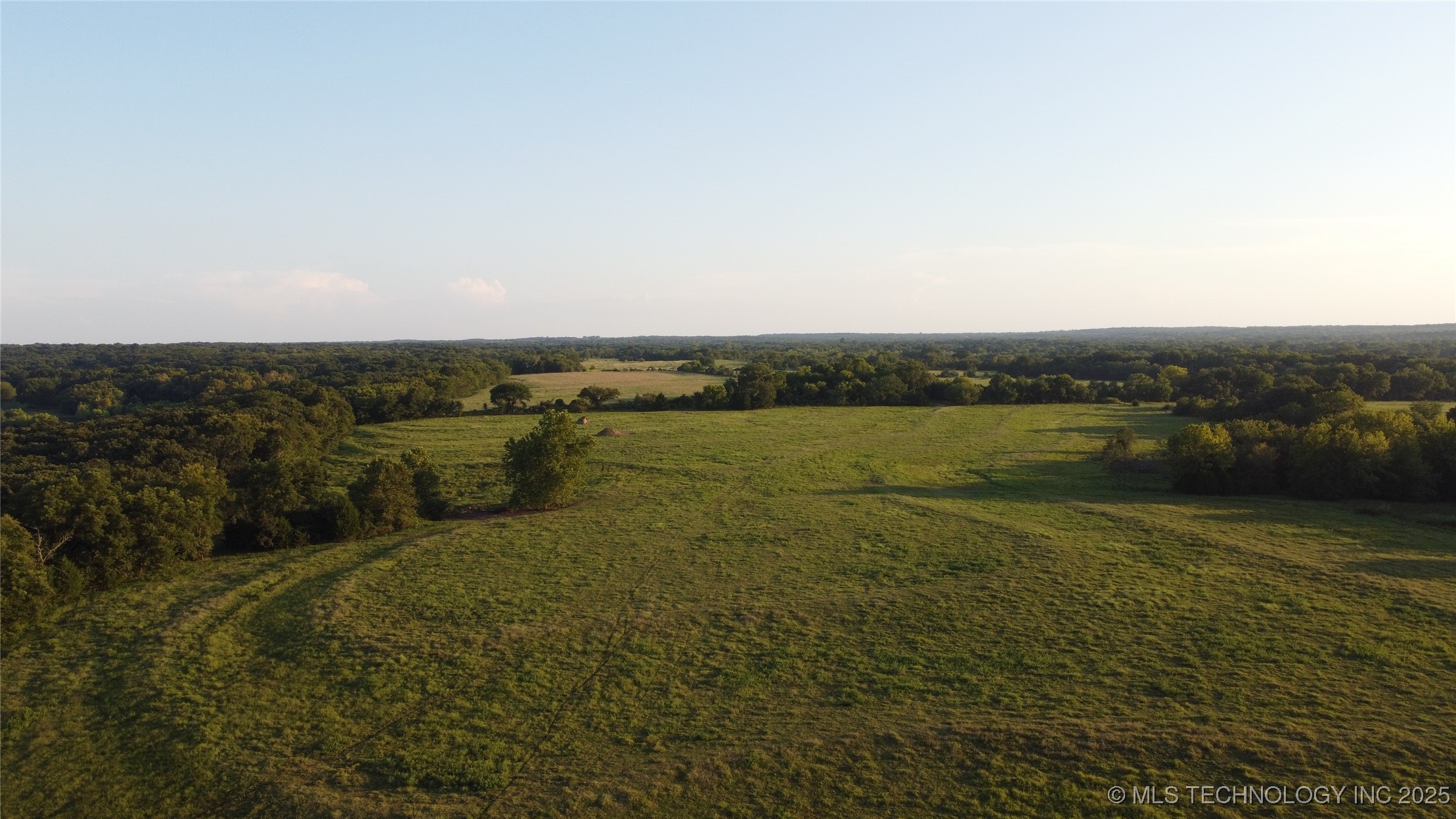 E 1010 Road Property Photo 2