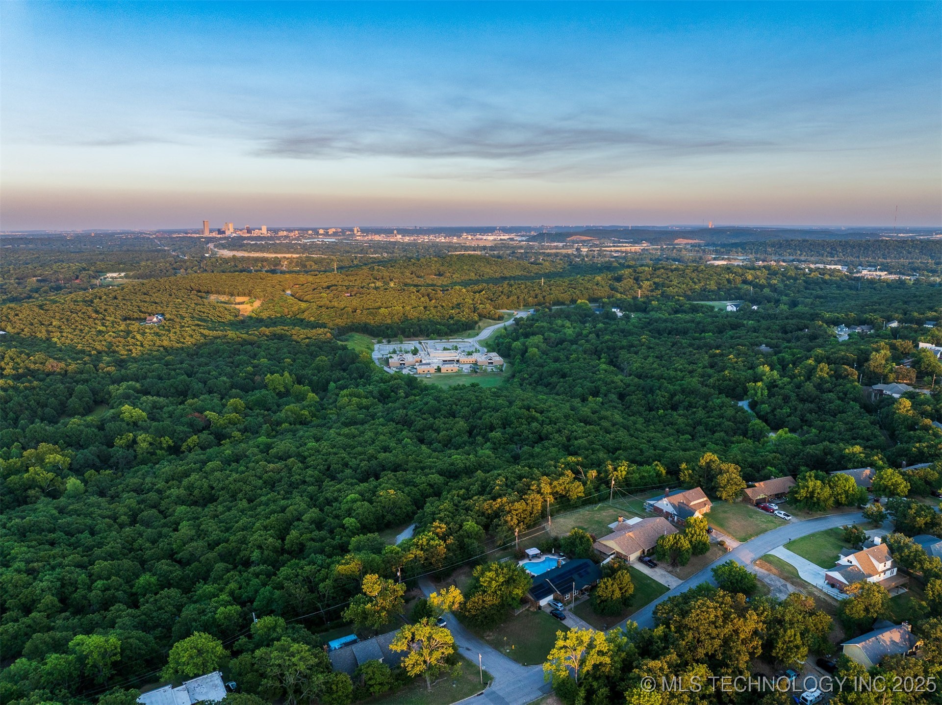 9 Deer Creek Trail Property Photo 12