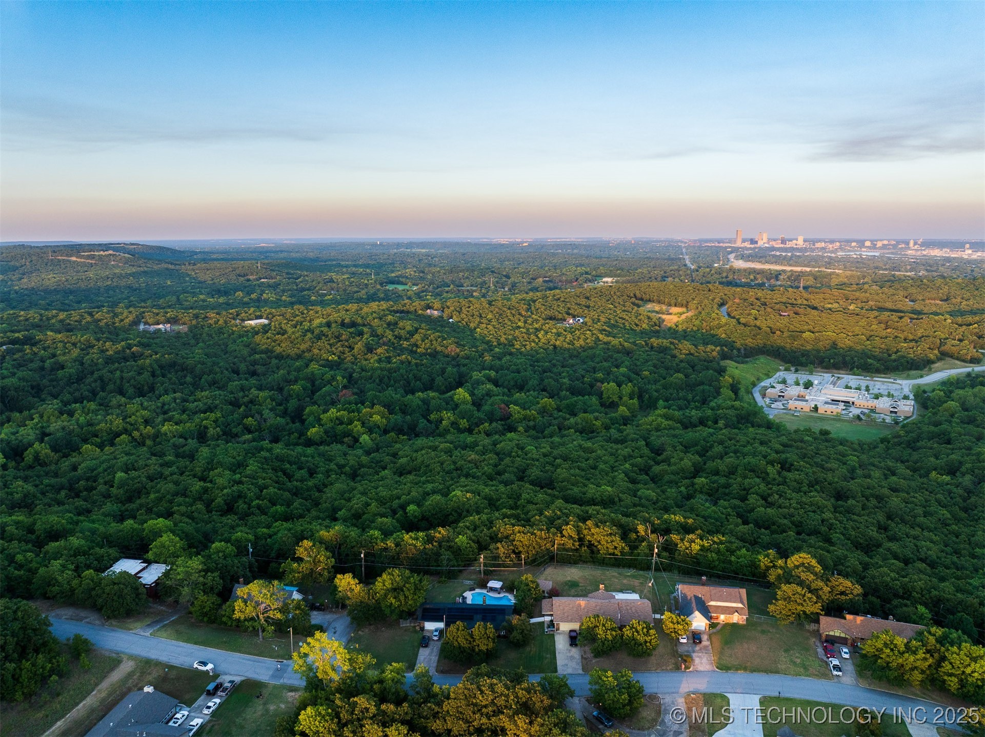 9 Deer Creek Trail Property Photo 13