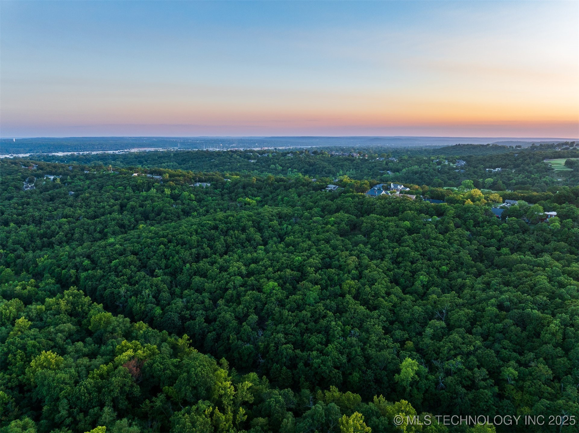 9 Deer Creek Trail Property Photo 18