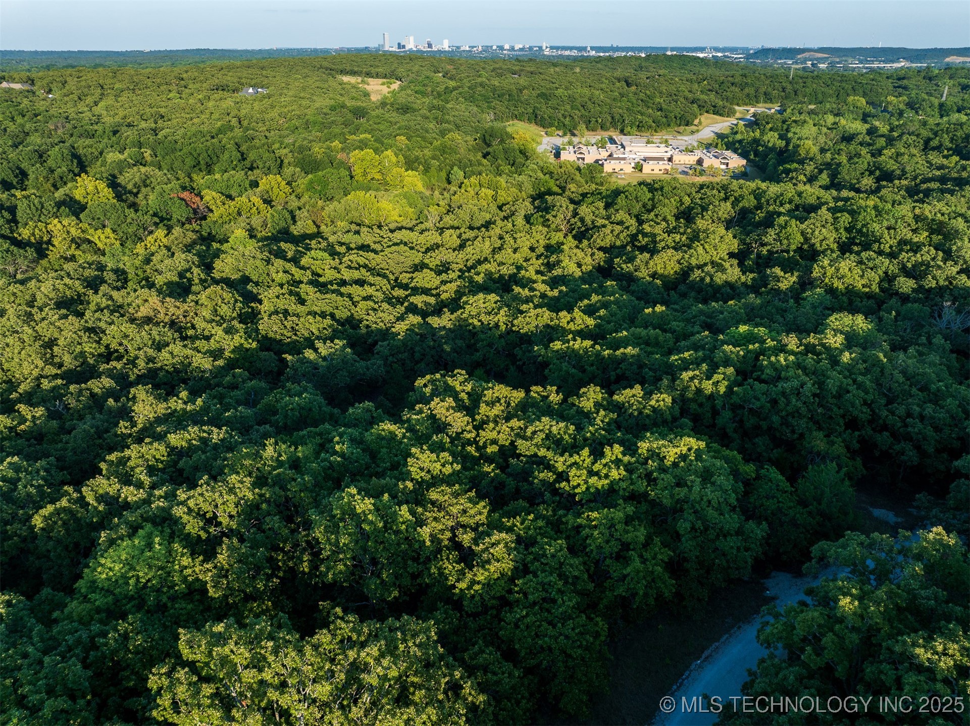 9 Deer Creek Trail Property Photo 25