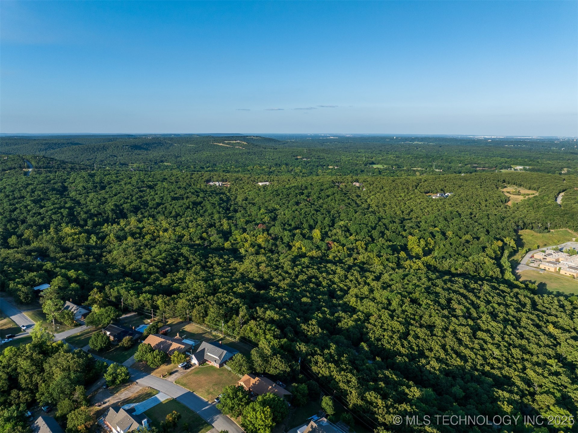 9 Deer Creek Trail Property Photo 34