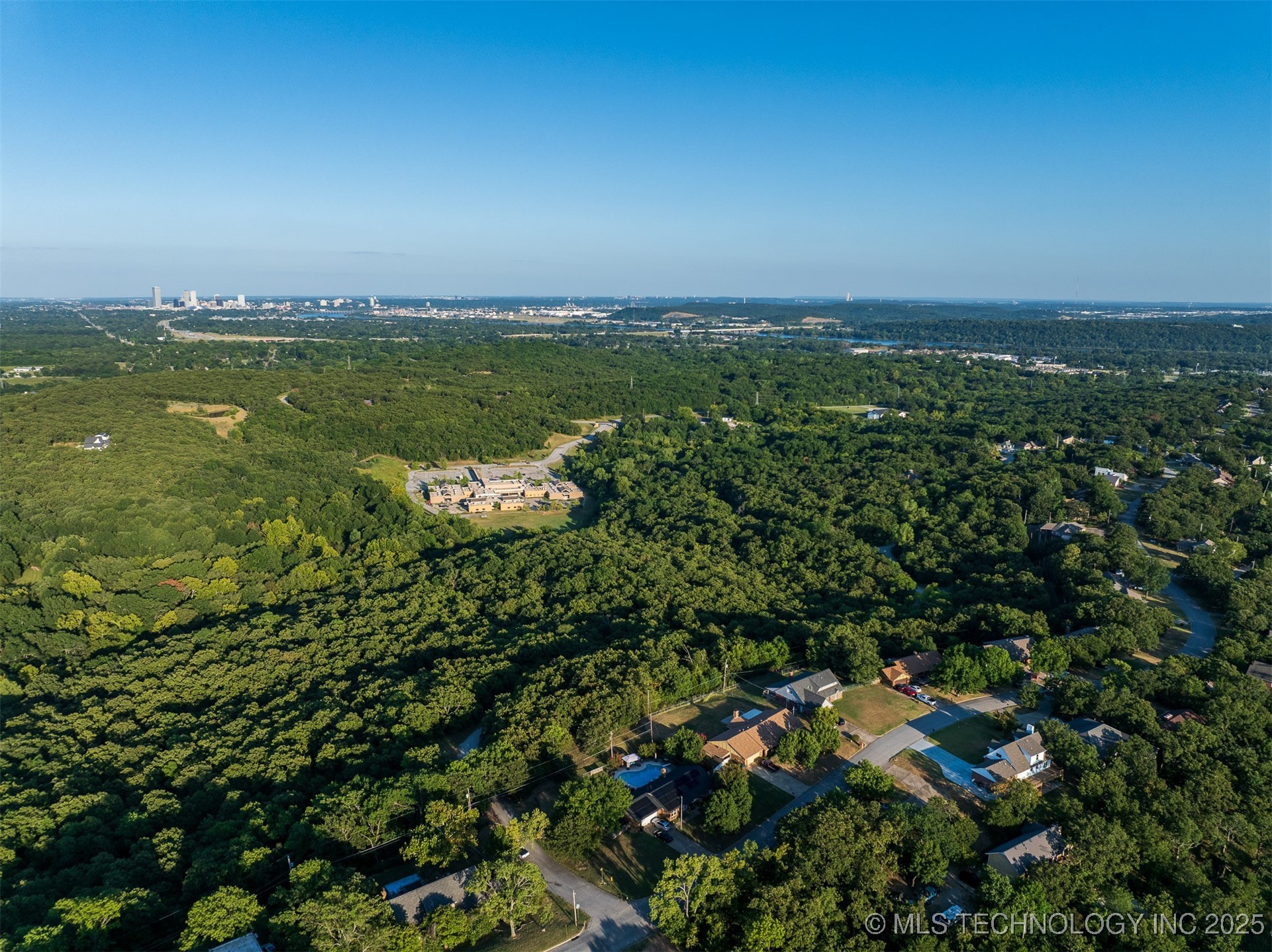 9 Deer Creek Trail Property Photo 38