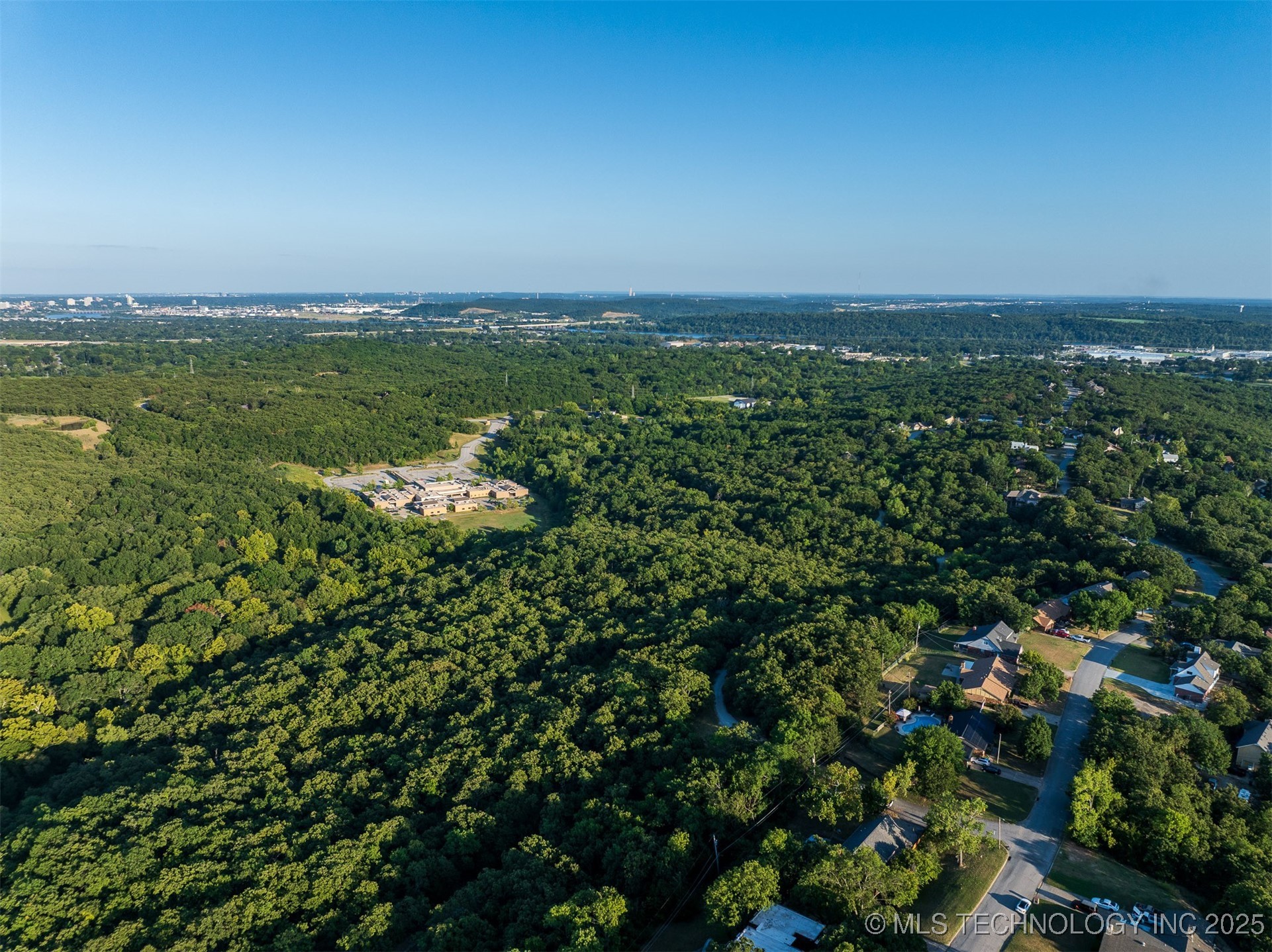 9 Deer Creek Trail Property Photo 39